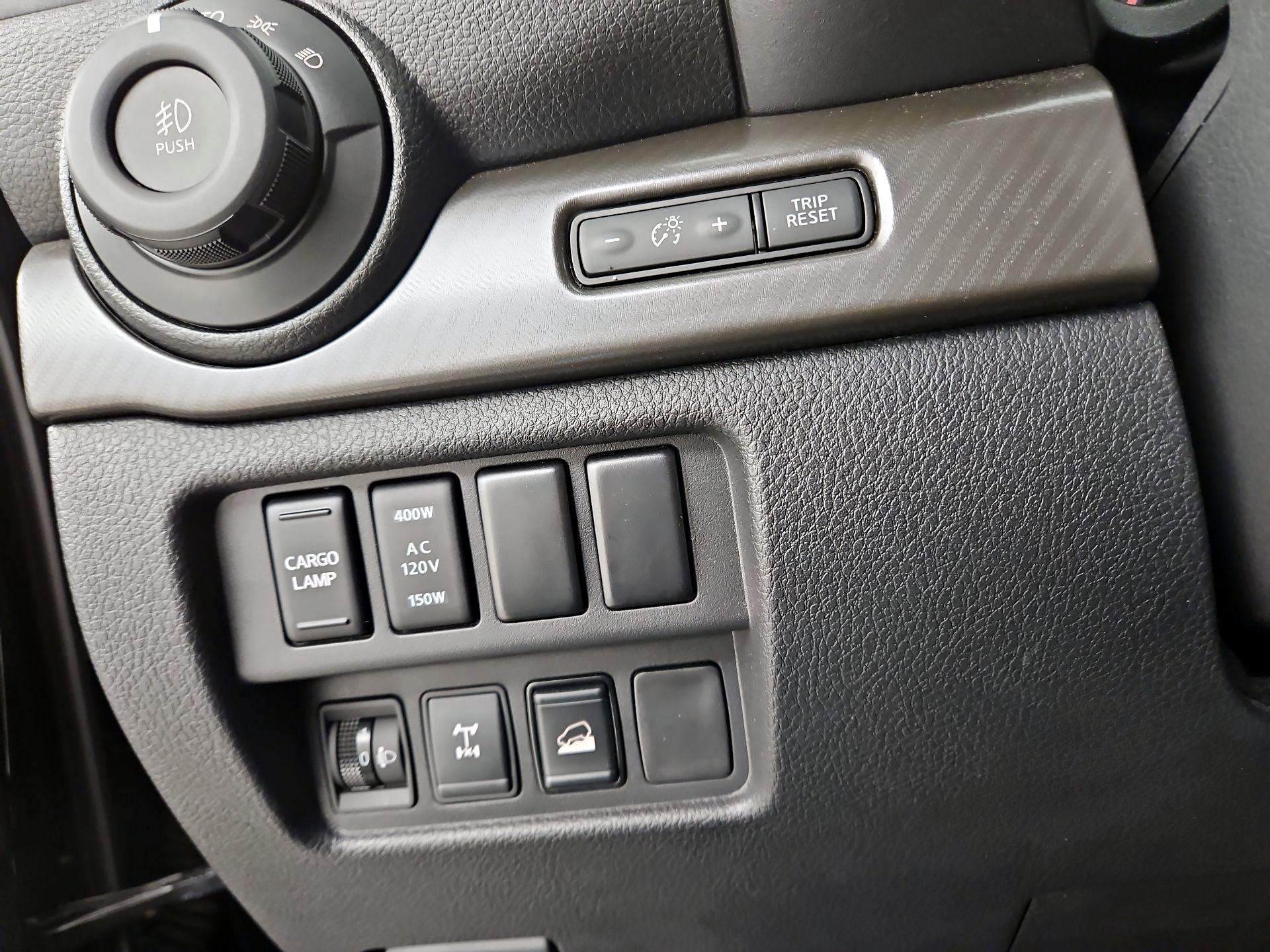 Thumbnail: 2024 Nissan Titan - 13