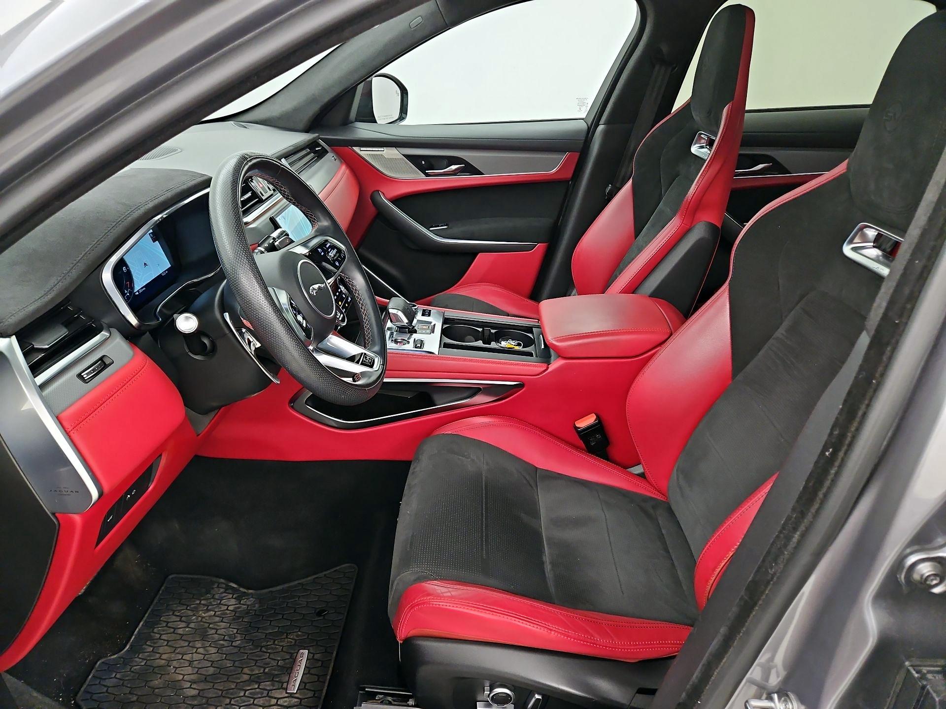 Thumbnail: 2021 Jaguar F-Pace - 11