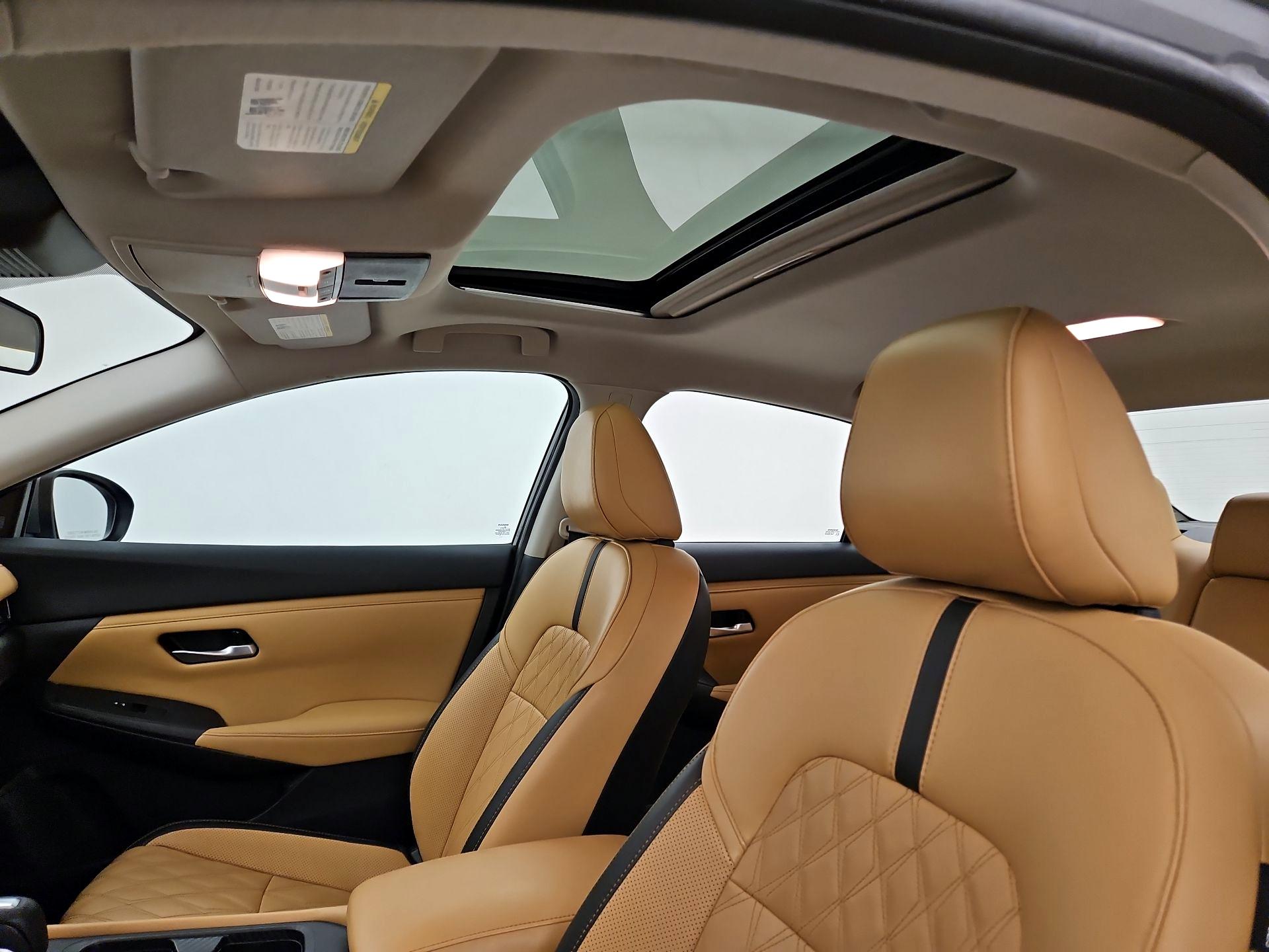 Thumbnail: 2022 Nissan Sentra - 19