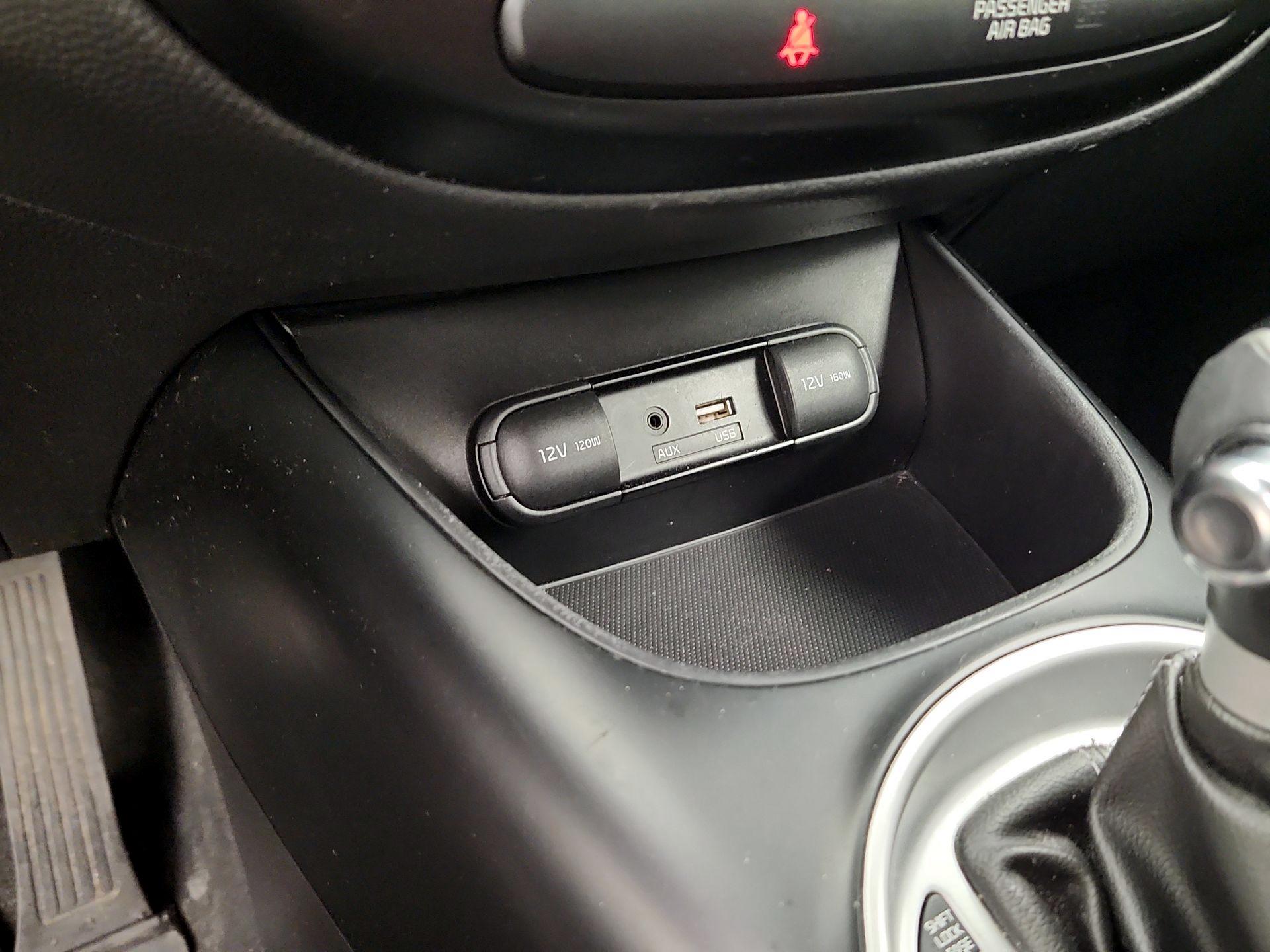 Thumbnail: 2019 Kia Soul - 18