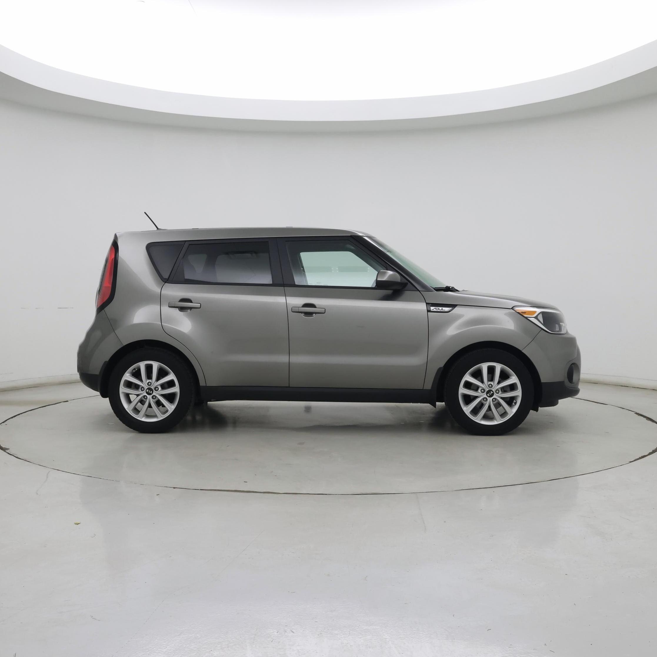 Thumbnail: 2019 Kia Soul - 7