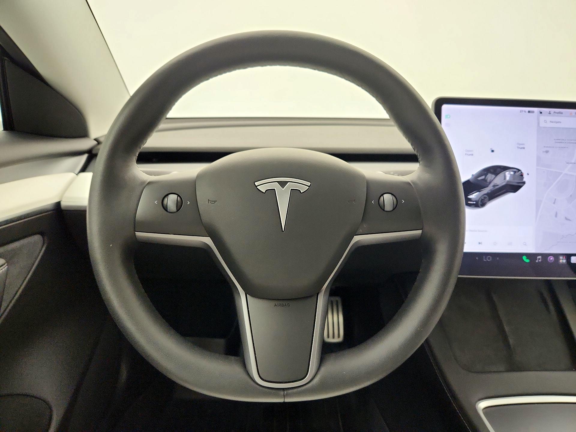 Thumbnail: 2022 Tesla Model 3 - 10
