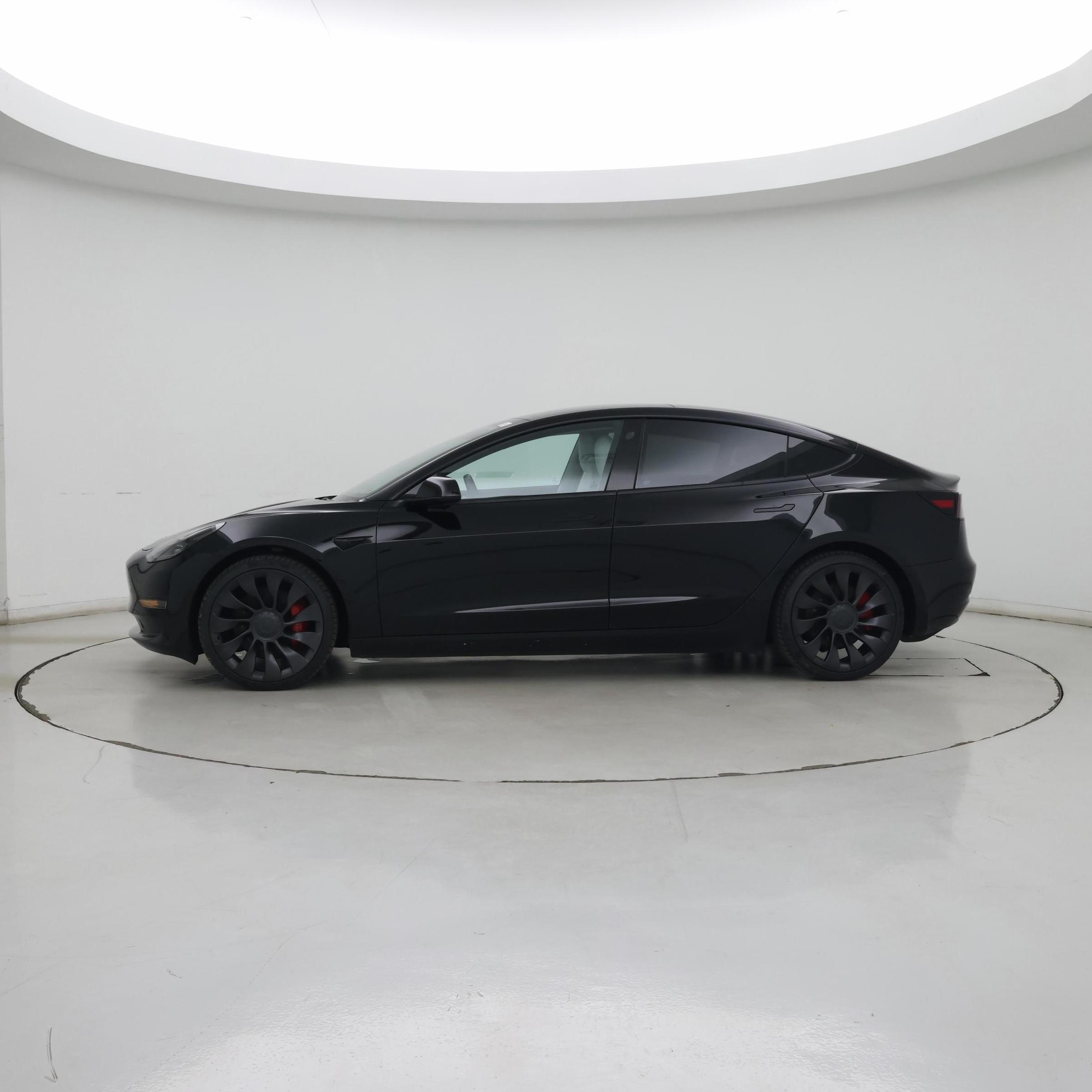 Thumbnail: 2022 Tesla Model 3 - 3