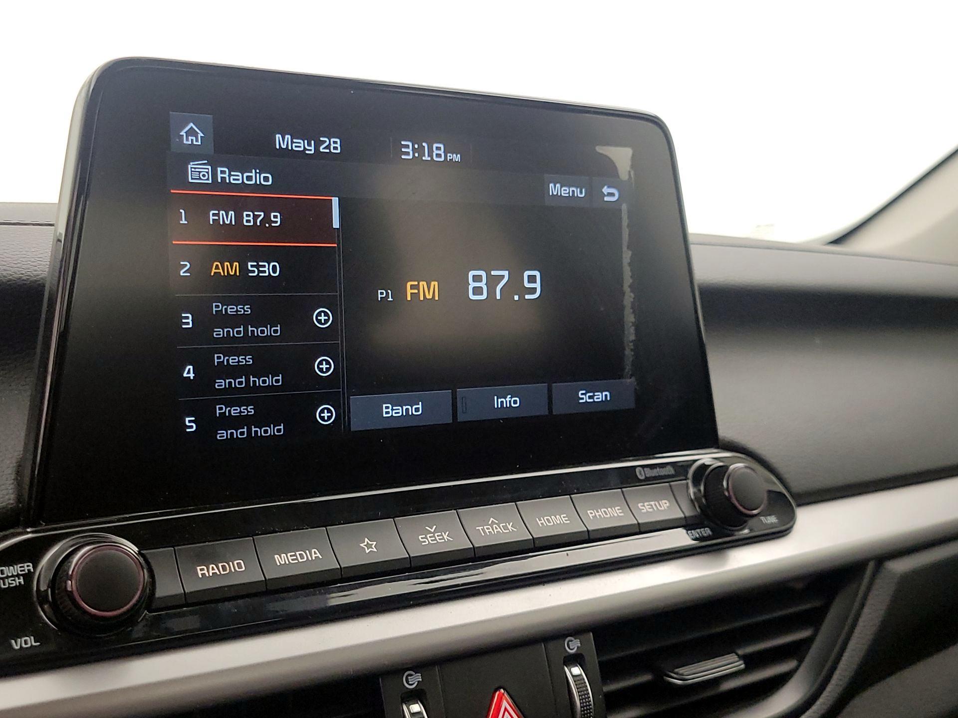 Thumbnail: 2020 Kia Forte - 15