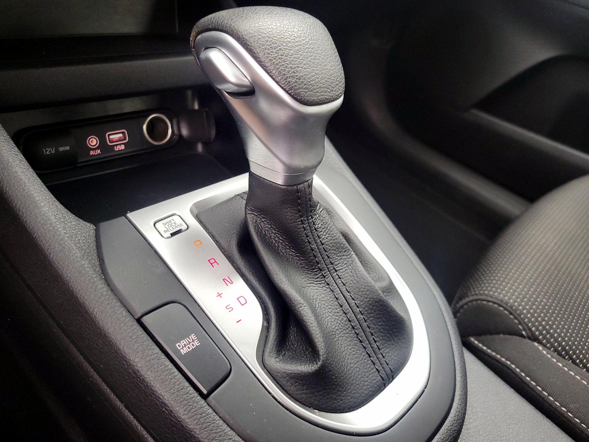 Thumbnail: 2020 Kia Forte - 17
