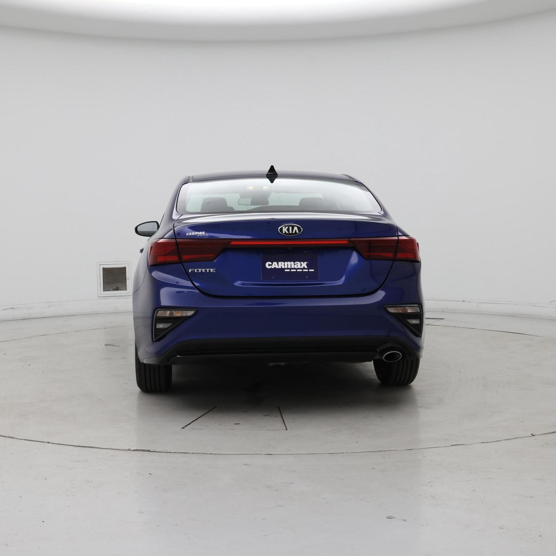 Thumbnail: 2020 Kia Forte - 6