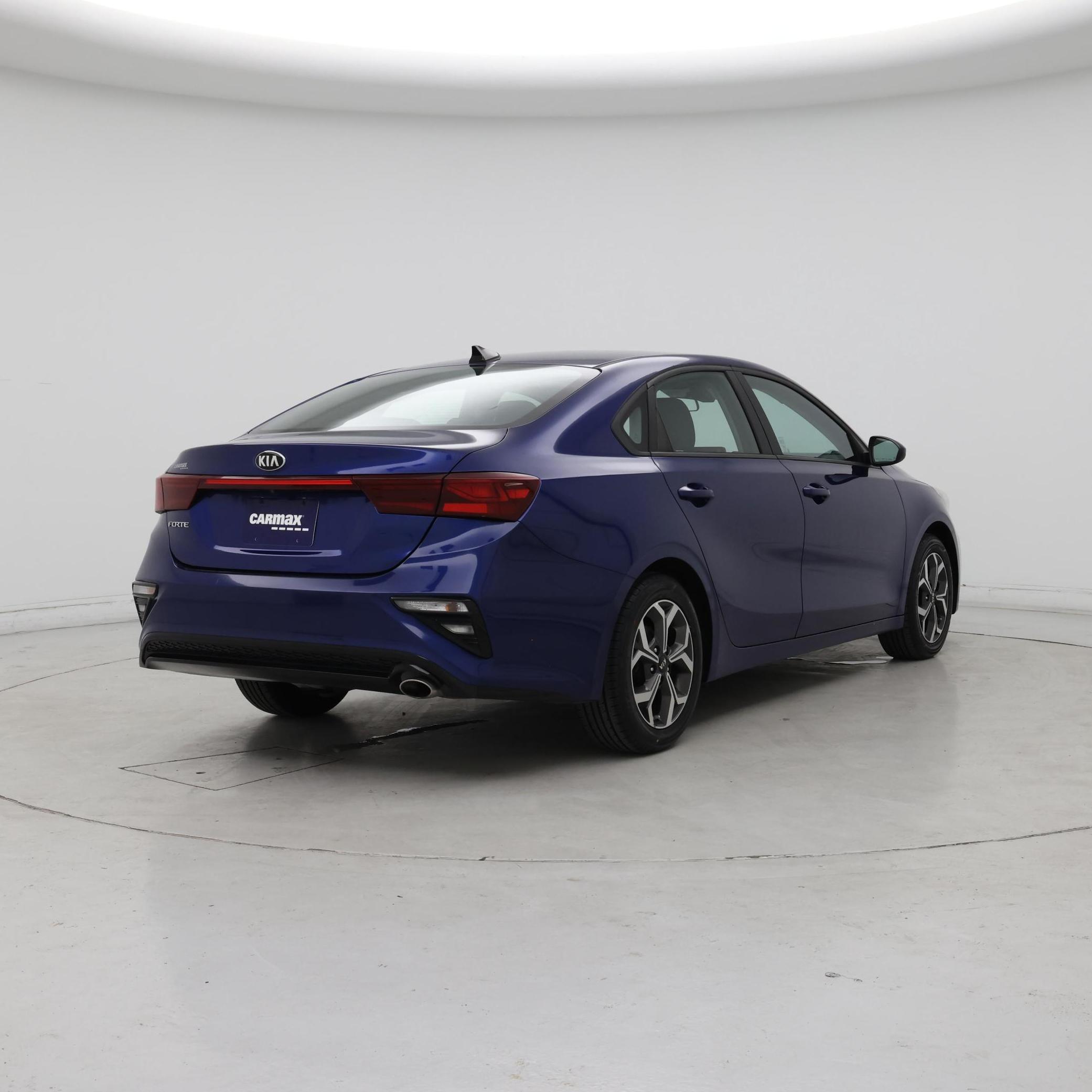 Thumbnail: 2020 Kia Forte - 8
