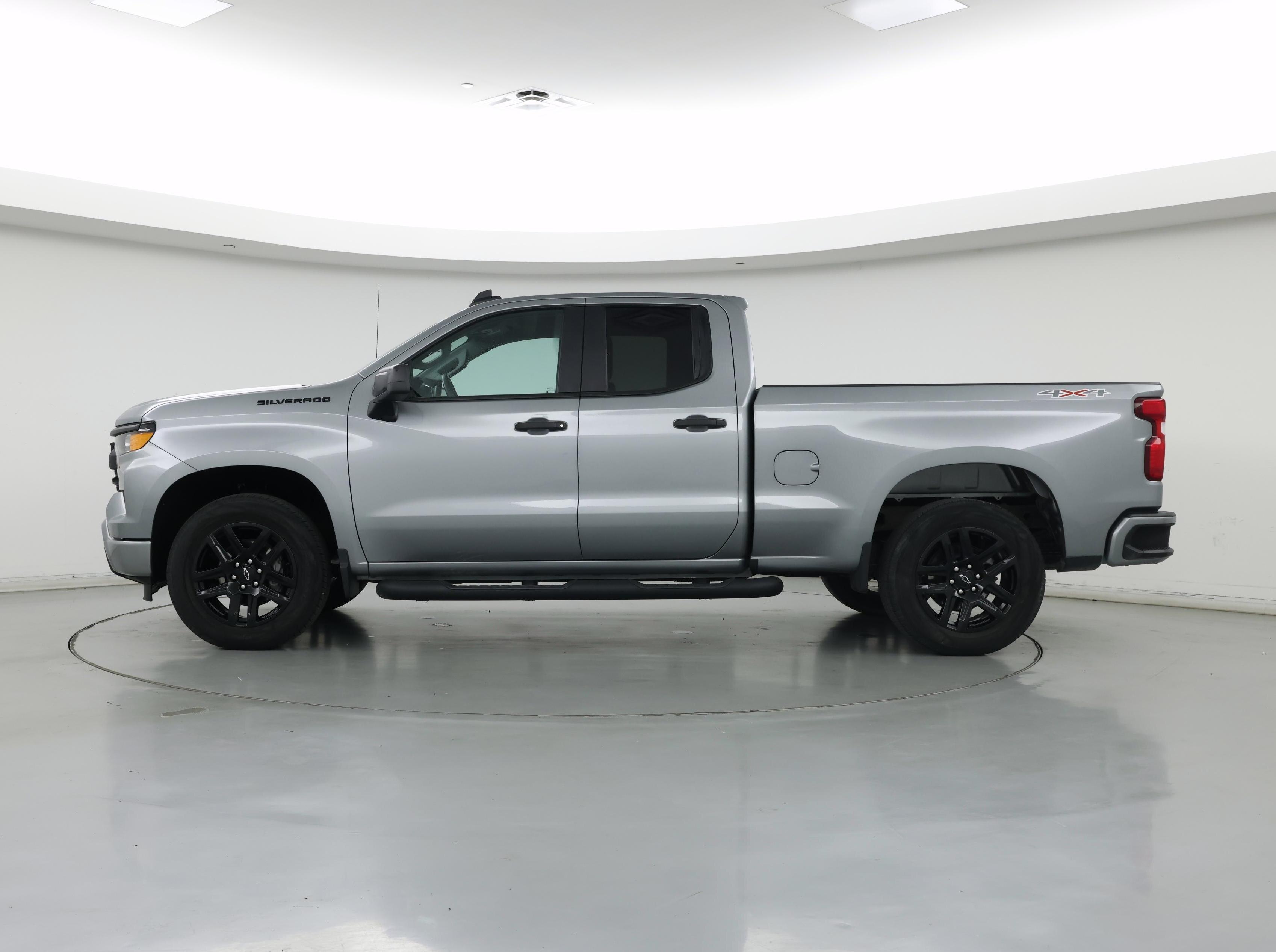 Thumbnail: 2023 Chevrolet Silverado 1500 - 3