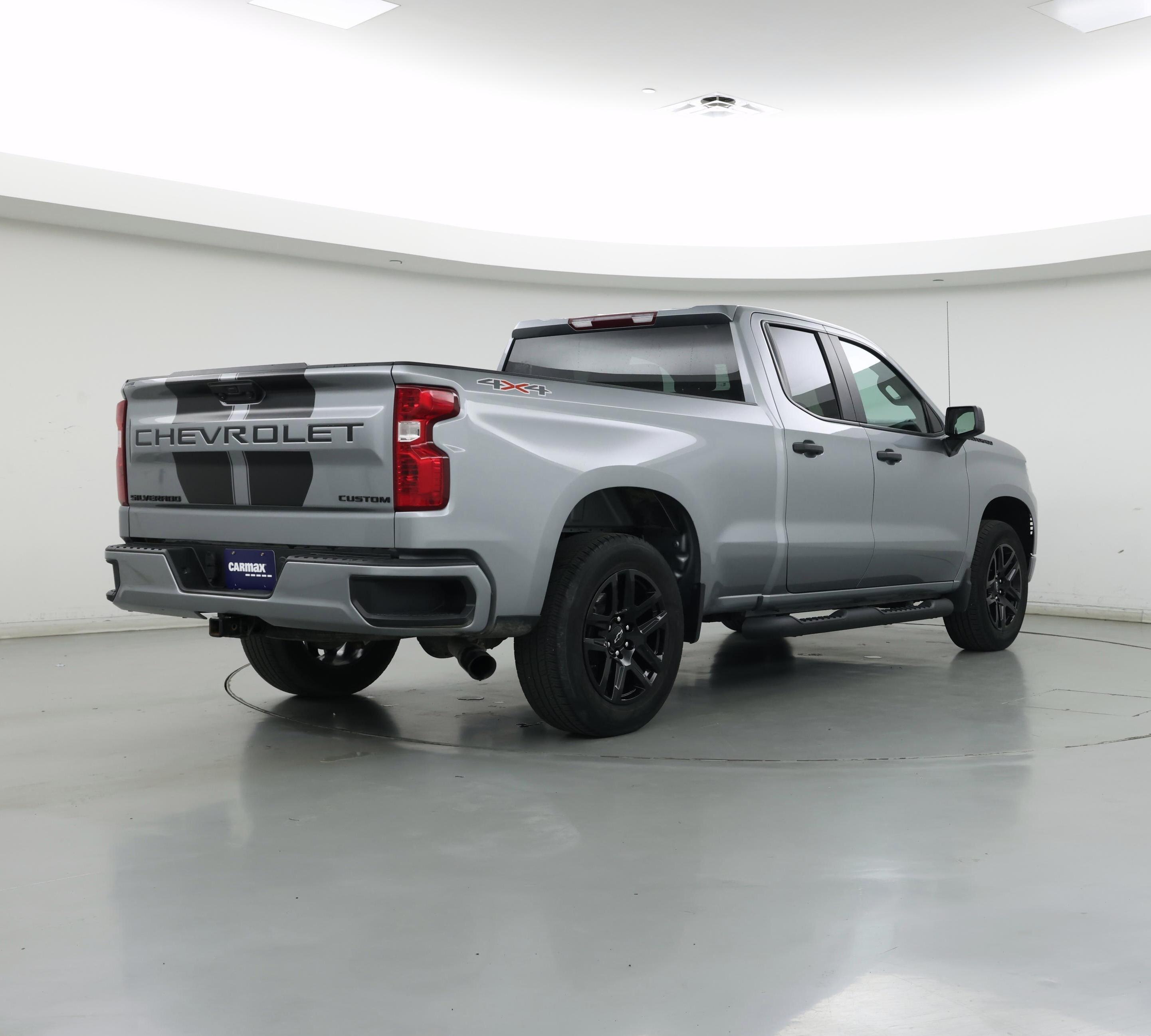 Thumbnail: 2023 Chevrolet Silverado 1500 - 8