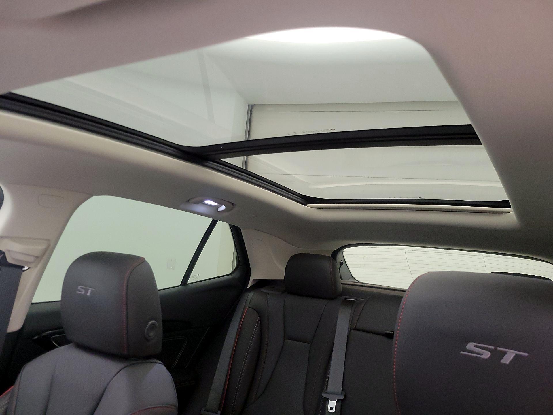 Thumbnail: 2023 Buick Envision - 19