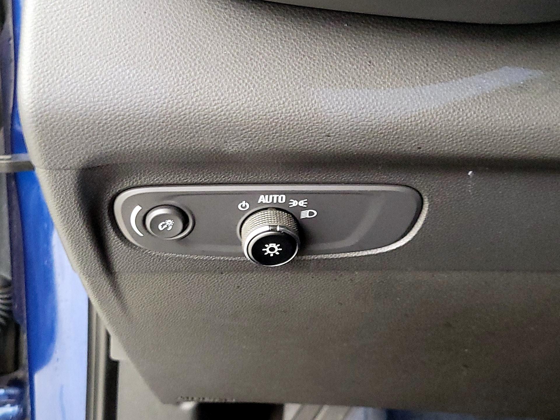 Thumbnail: 2023 Buick Envision - 13