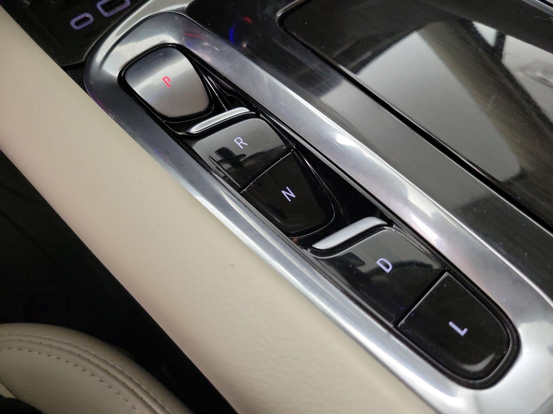 Thumbnail: 2023 Buick Enclave - 18