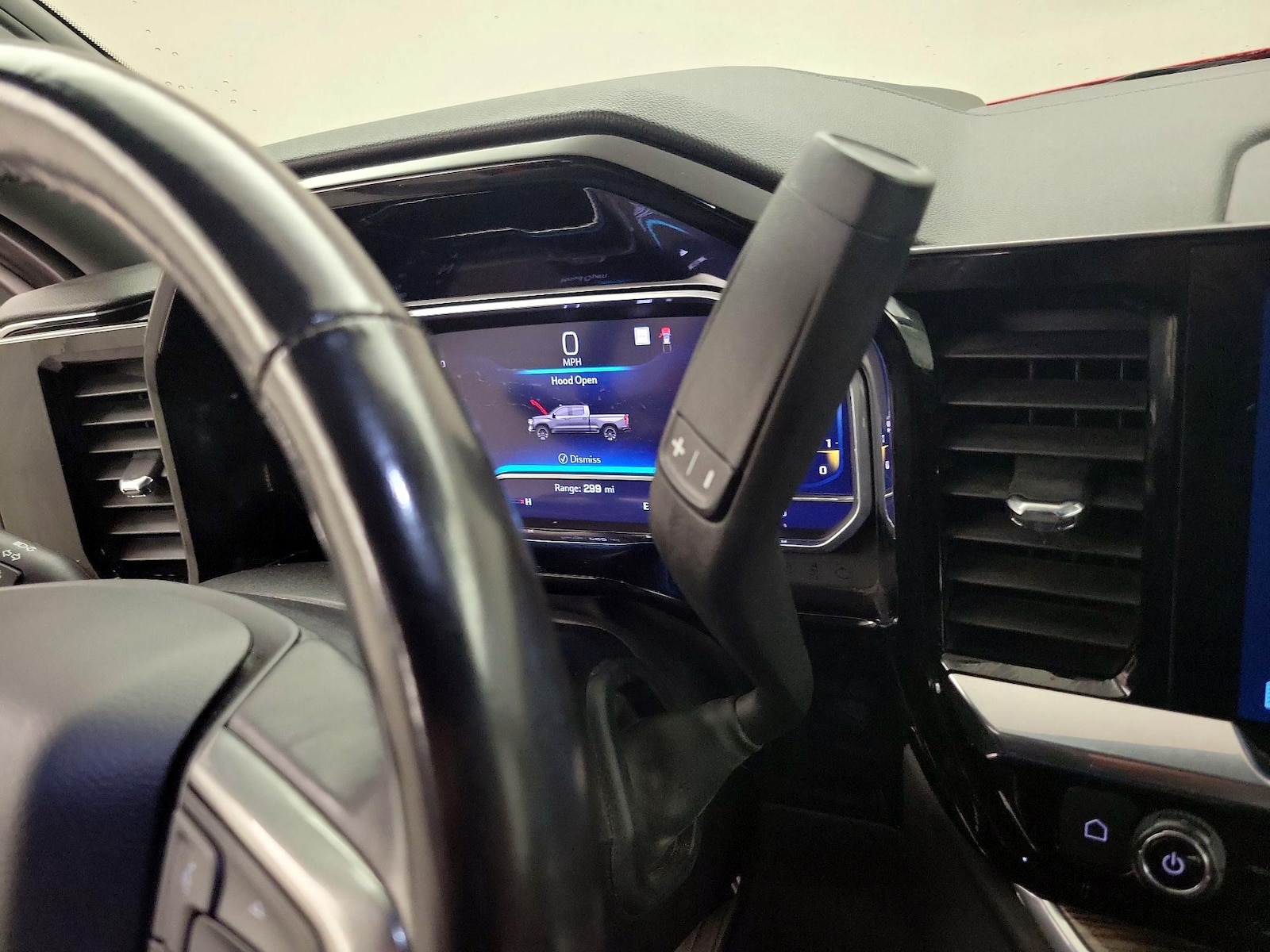2022 Chevrolet Silverado 1500 LT - Photo 18