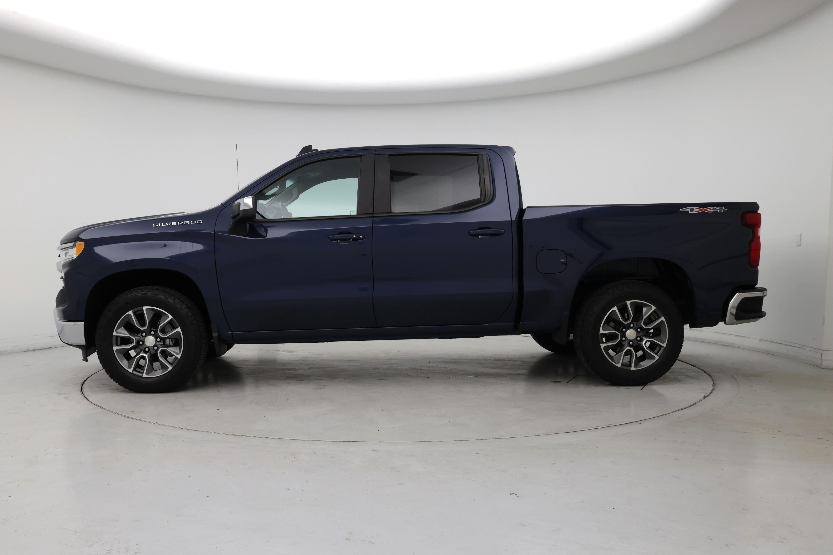 Thumbnail: 2023 Chevrolet Silverado 1500 - 3