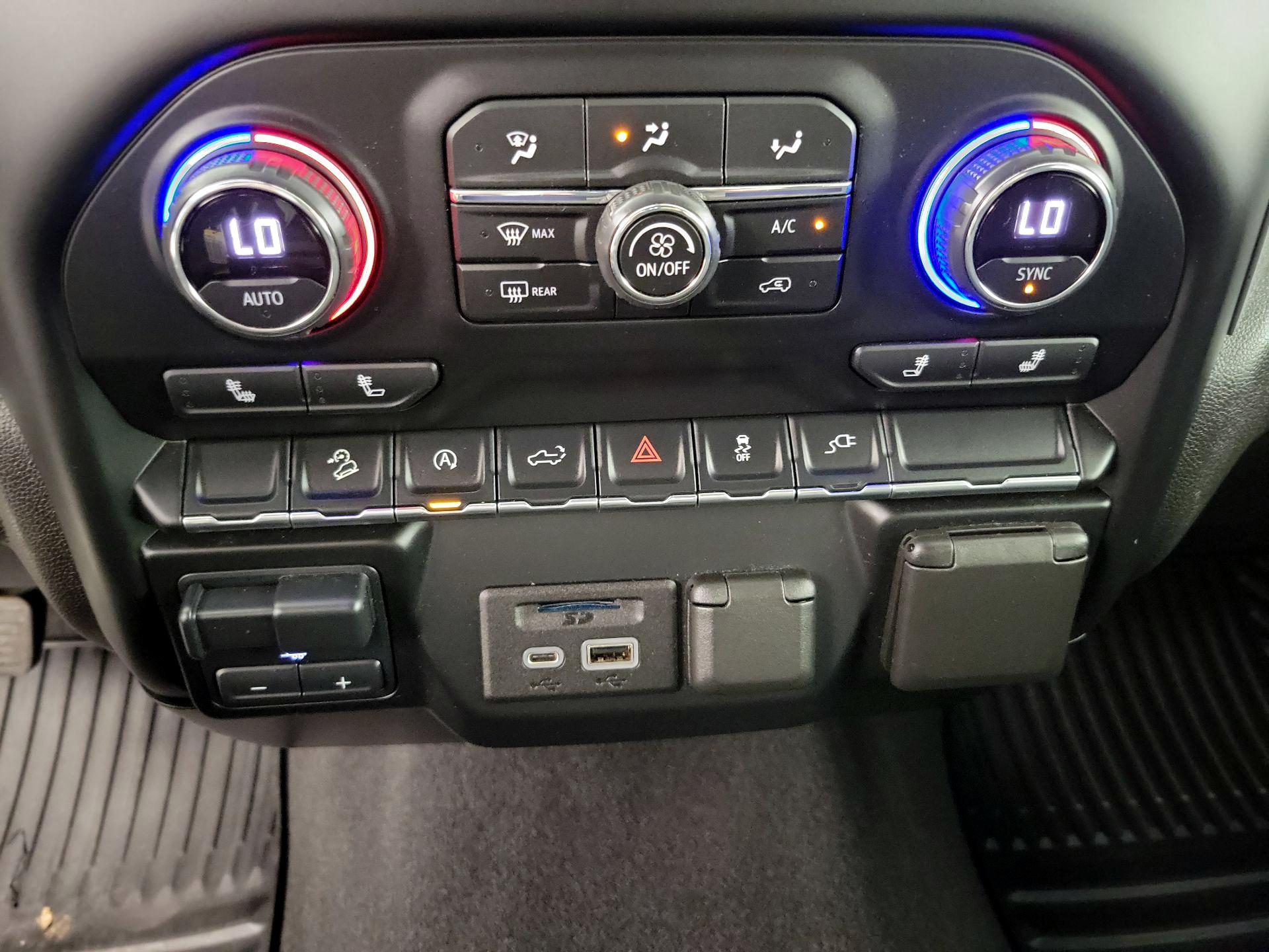 Thumbnail: 2021 Chevrolet Silverado 1500 - 17