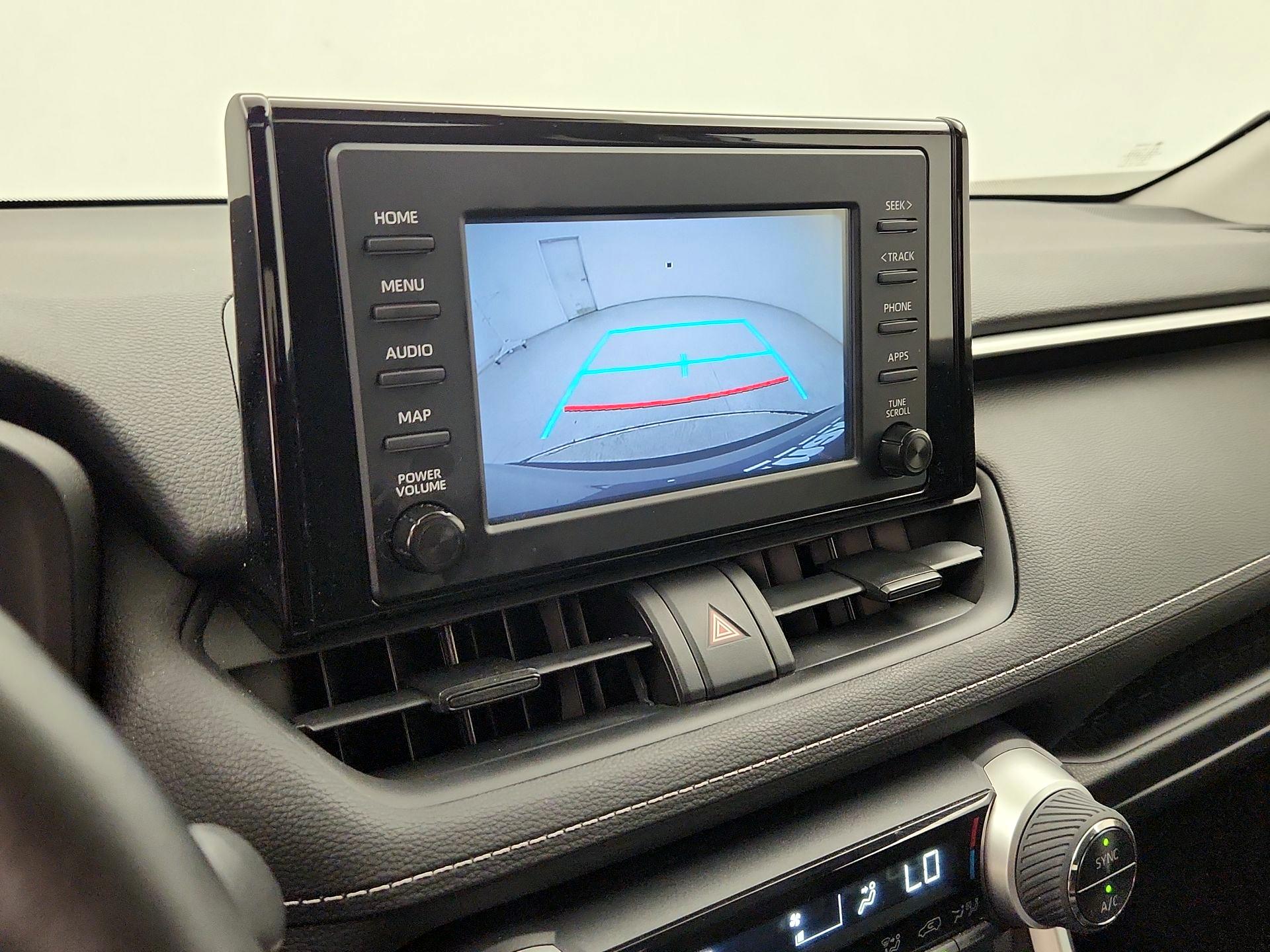 Thumbnail: 2019 Toyota RAV4 - 14