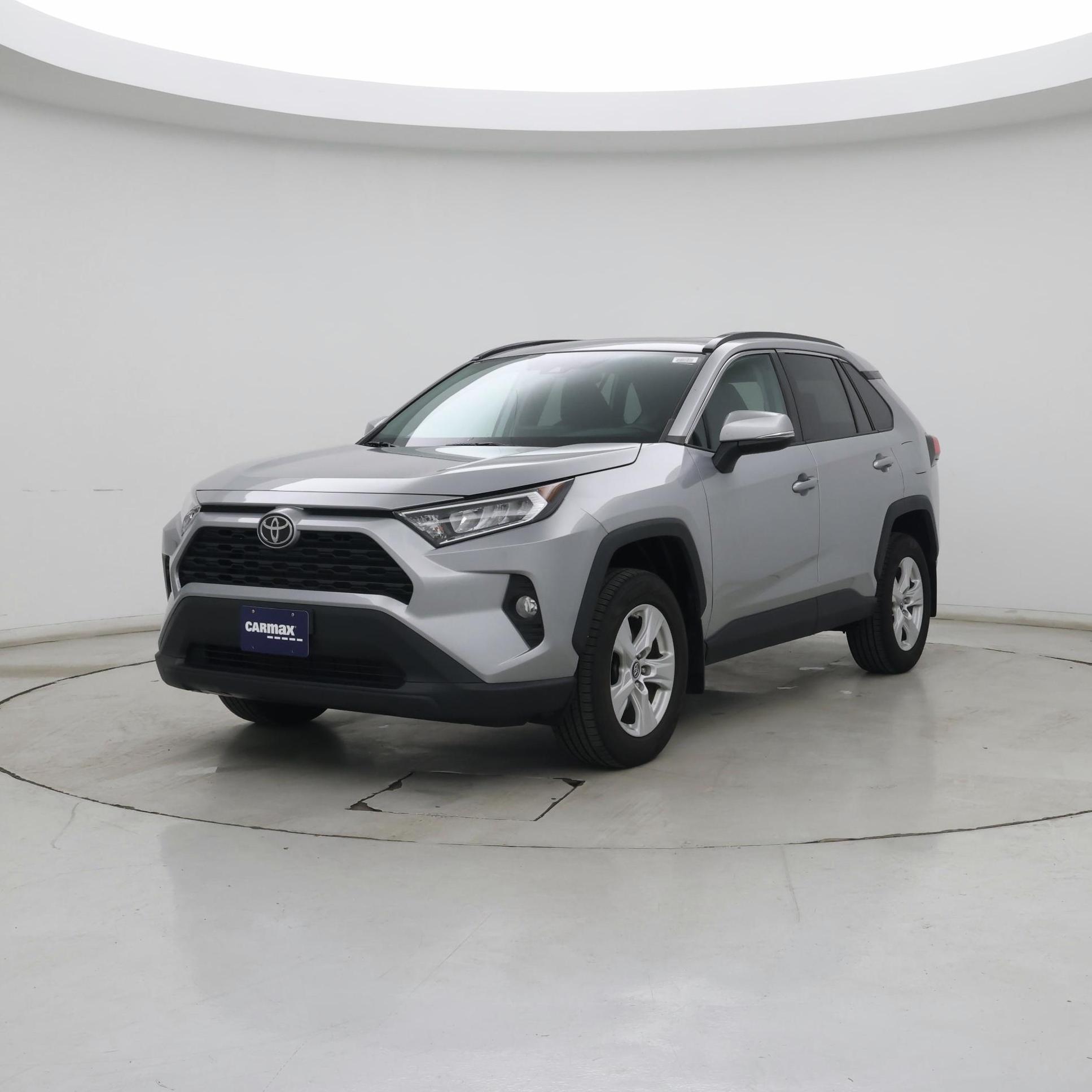 Thumbnail: 2019 Toyota RAV4 - 4
