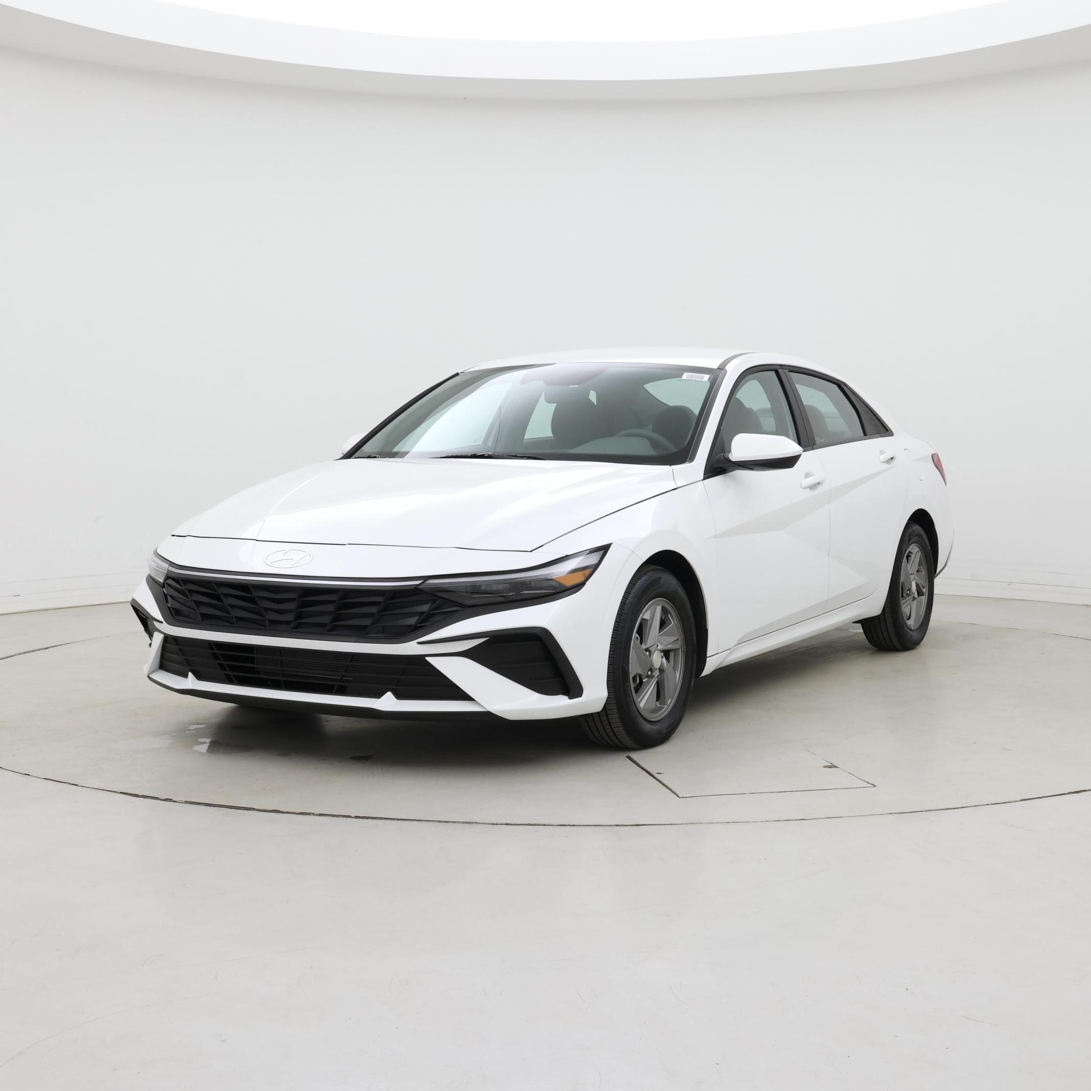 Thumbnail: 2025 Hyundai Elantra - 4