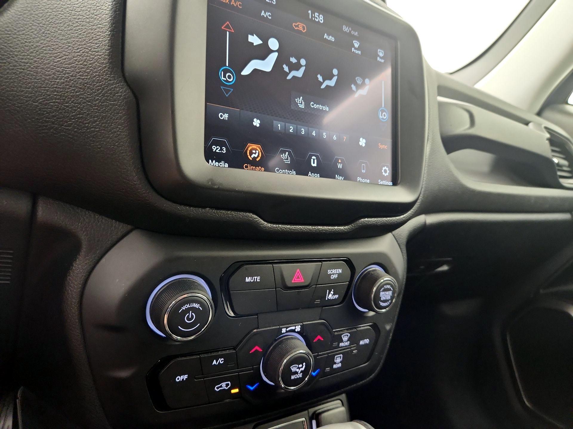 Thumbnail: 2021 Jeep Renegade - 16
