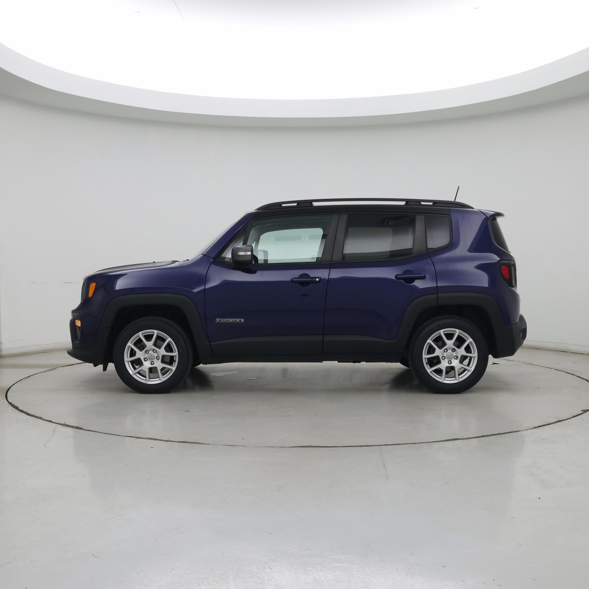 Thumbnail: 2021 Jeep Renegade - 3