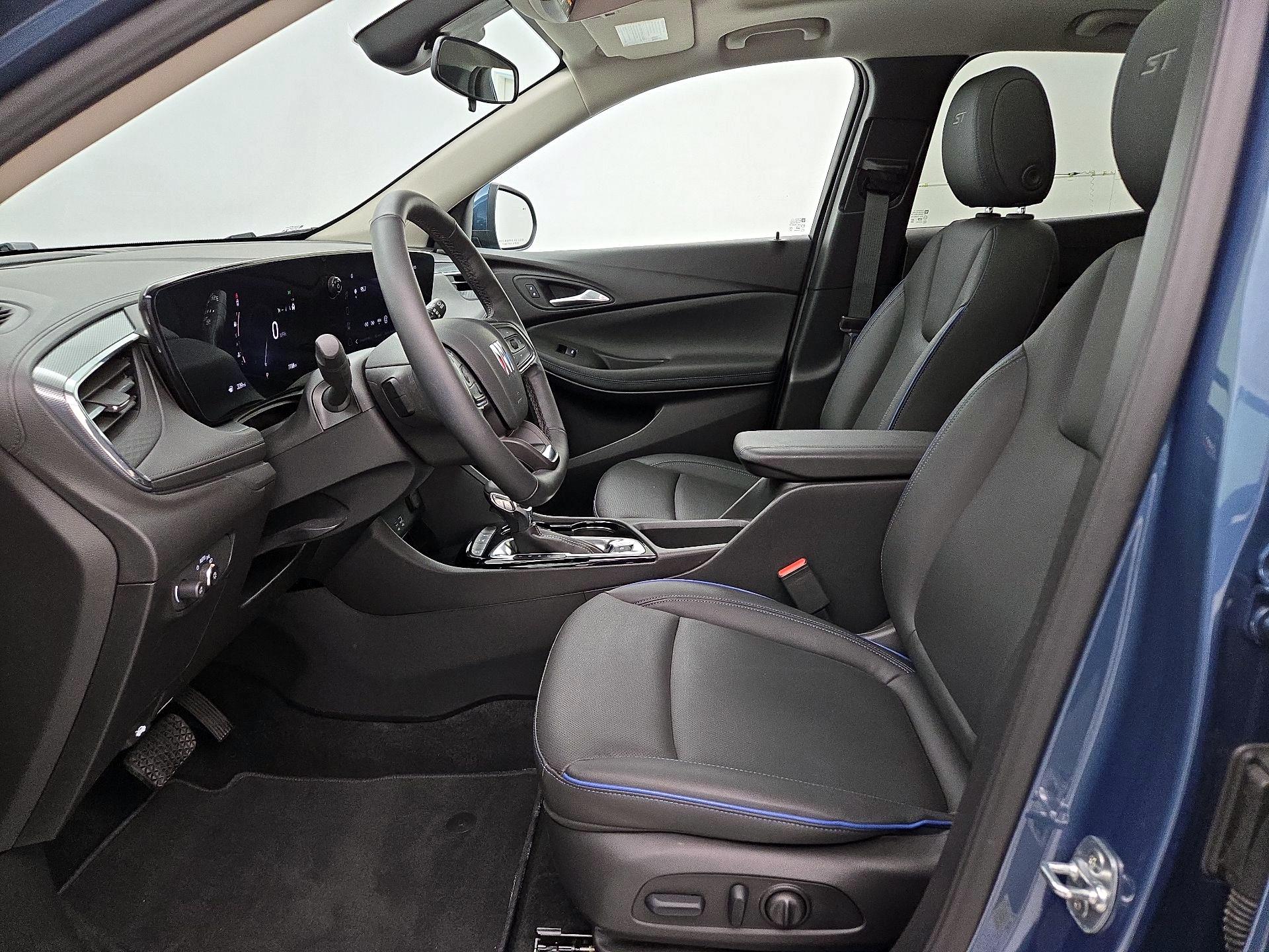 Thumbnail: 2025 Buick Encore GX - 11