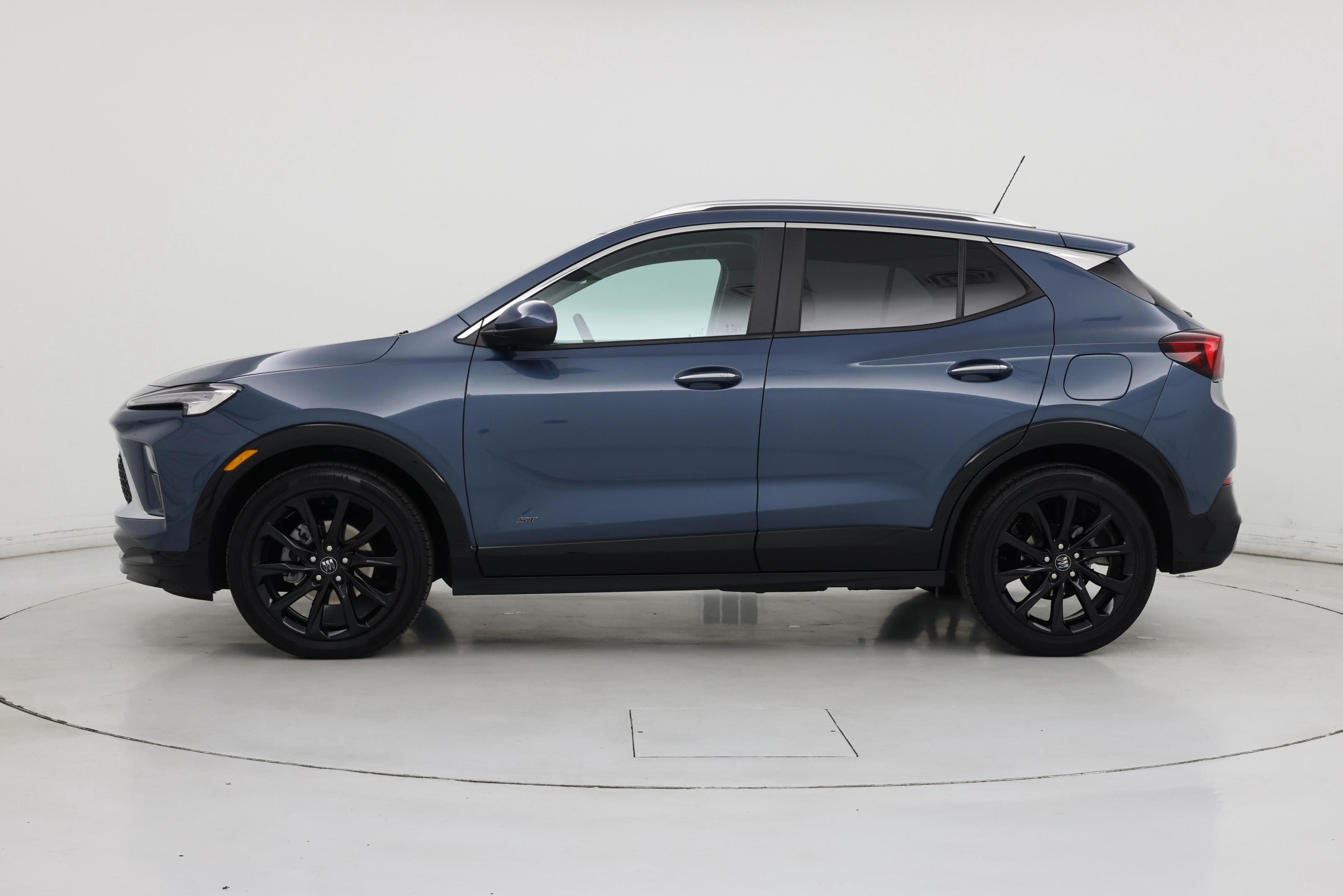 Thumbnail: 2025 Buick Encore GX - 3