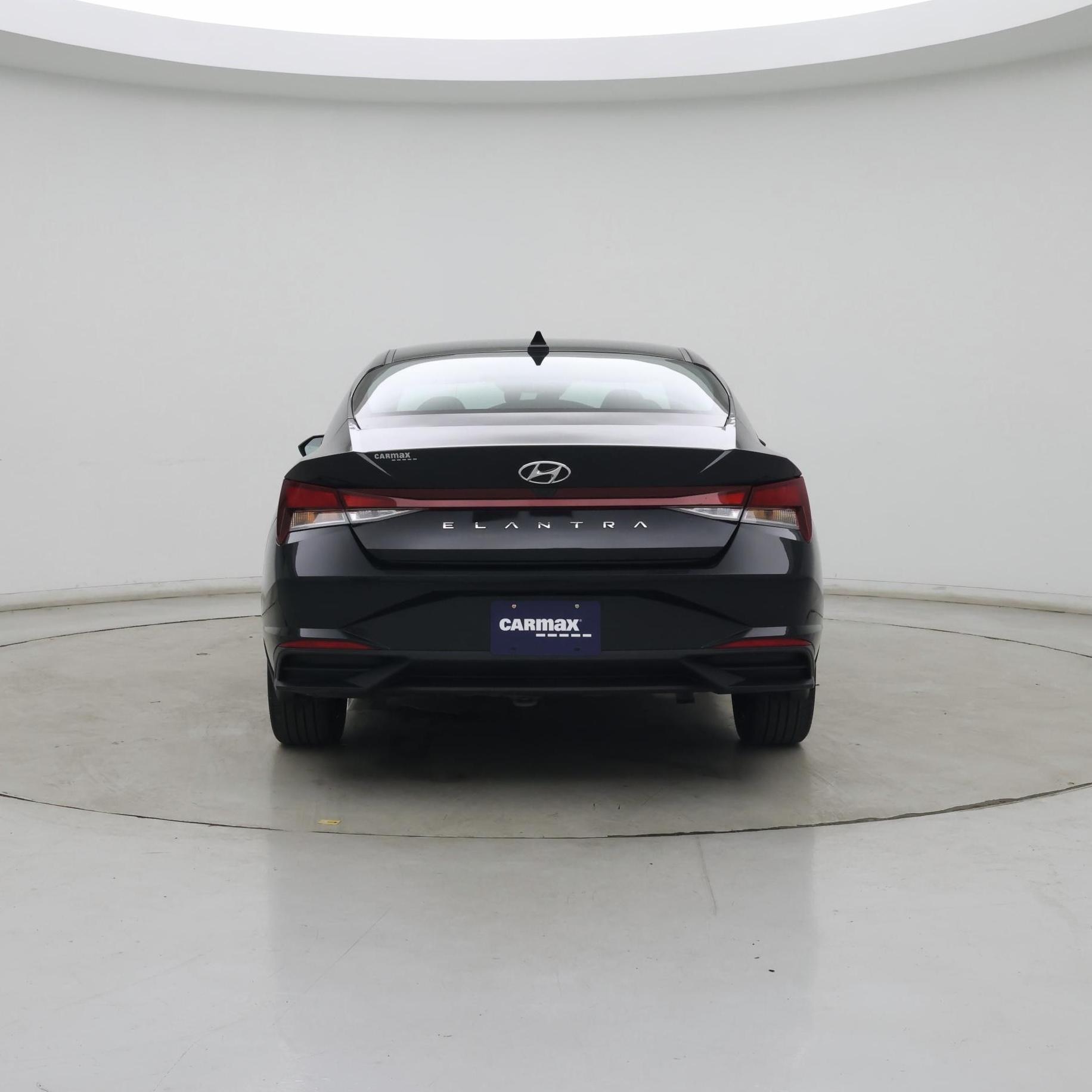 Thumbnail: 2023 Hyundai Elantra - 8