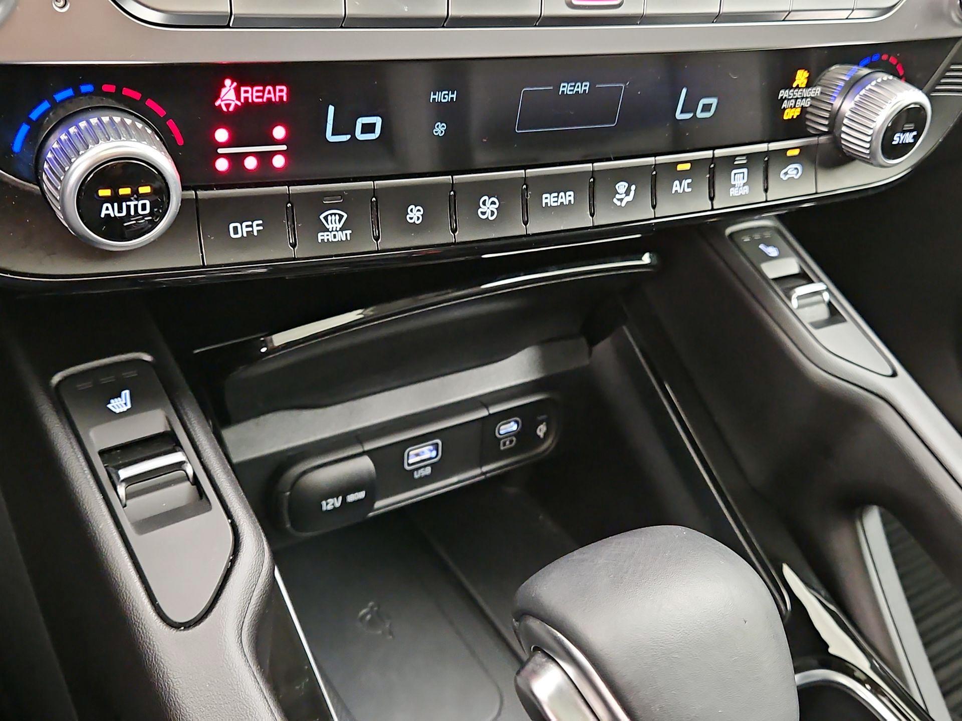 Thumbnail: 2025 Kia Telluride - 17