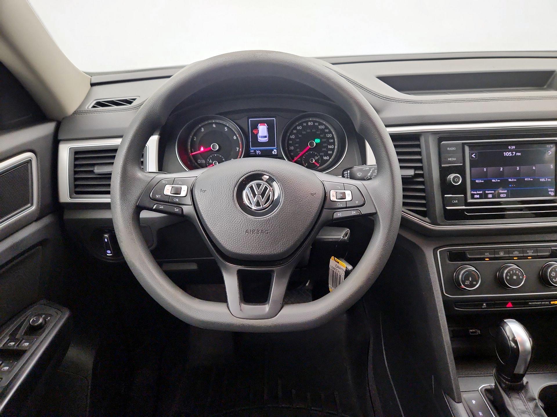 Thumbnail: 2018 Volkswagen Atlas - 10
