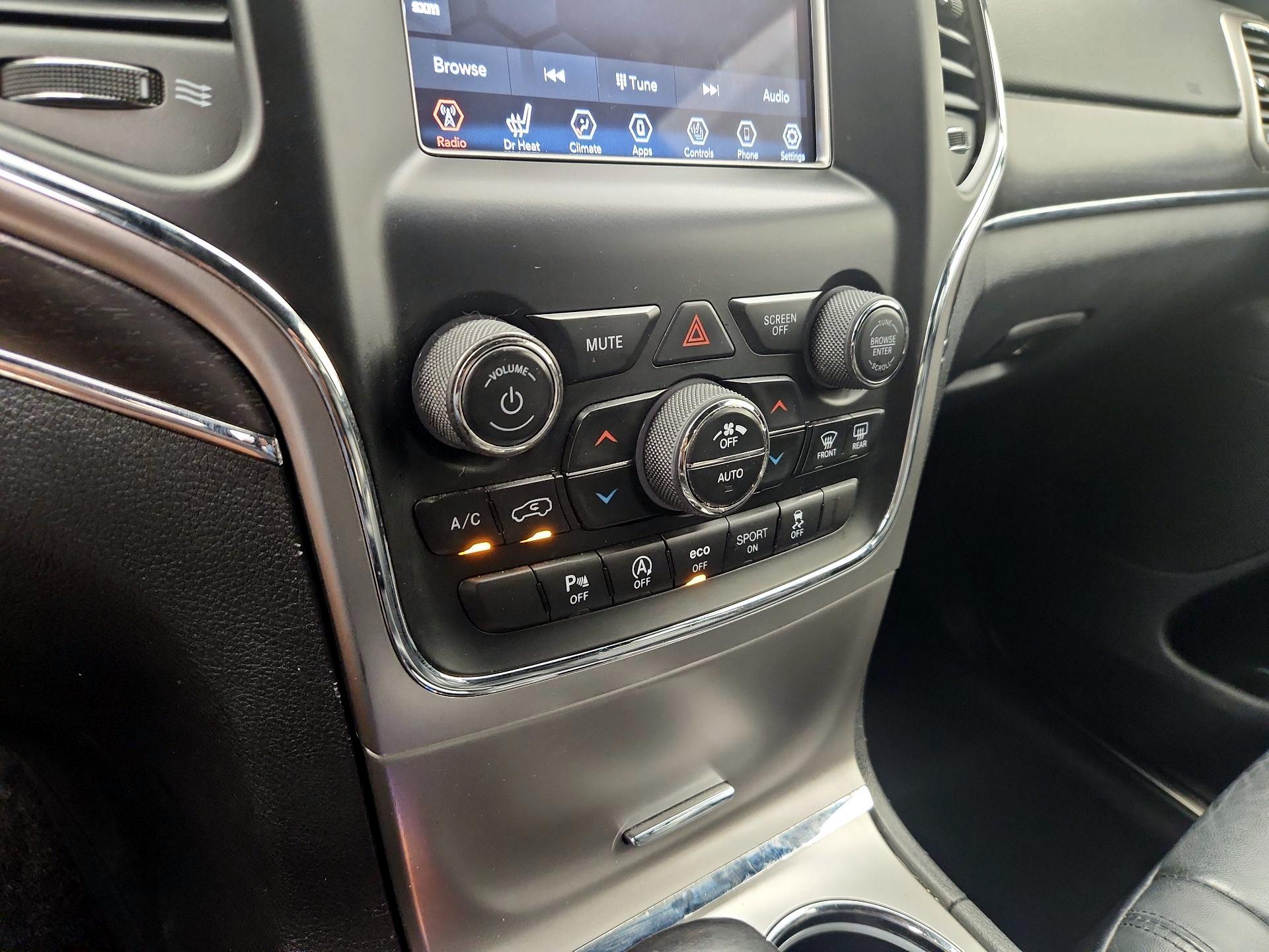 Thumbnail: 2018 Jeep Grand Cherokee - 15
