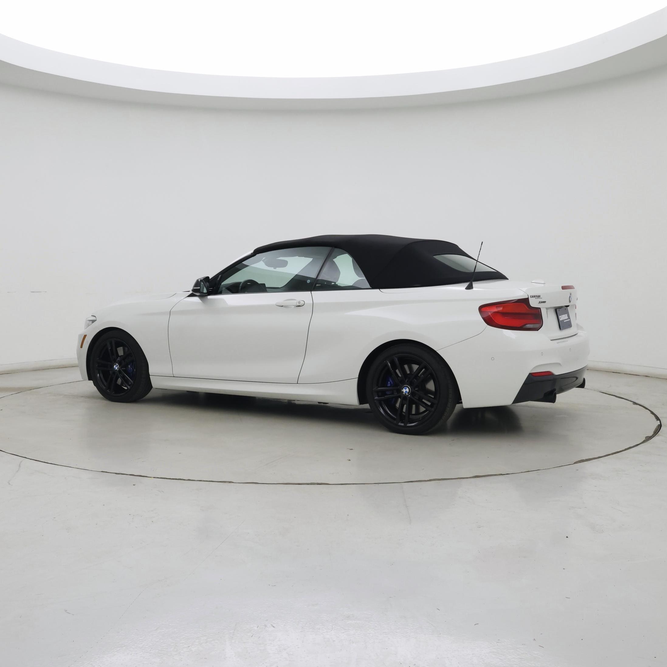 Thumbnail: 2019 BMW 2 Series - 3