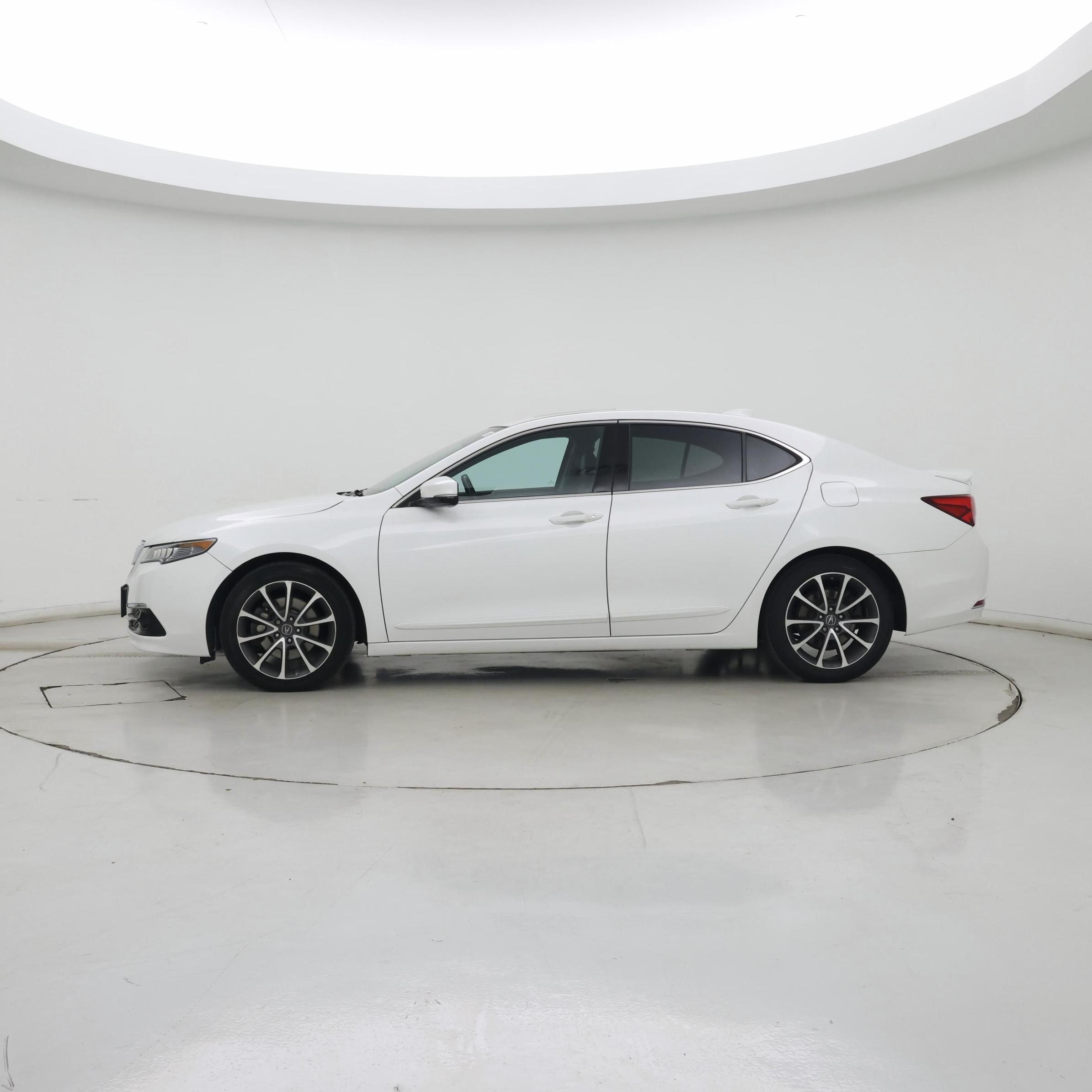 Thumbnail: 2015 Acura TLX - 3