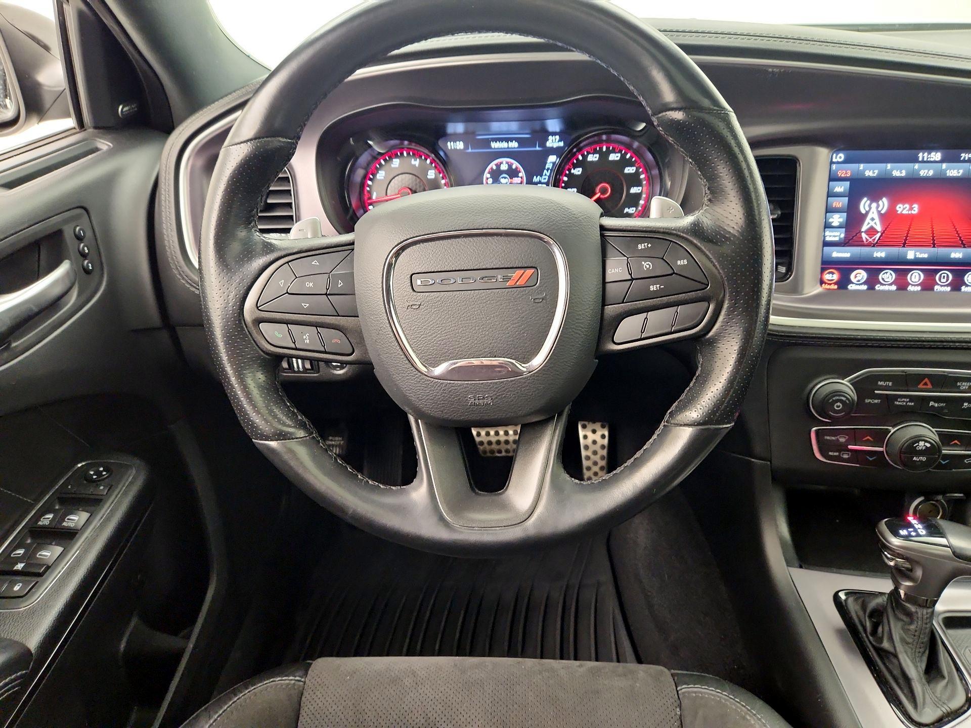 Thumbnail: 2020 Dodge Charger - 10