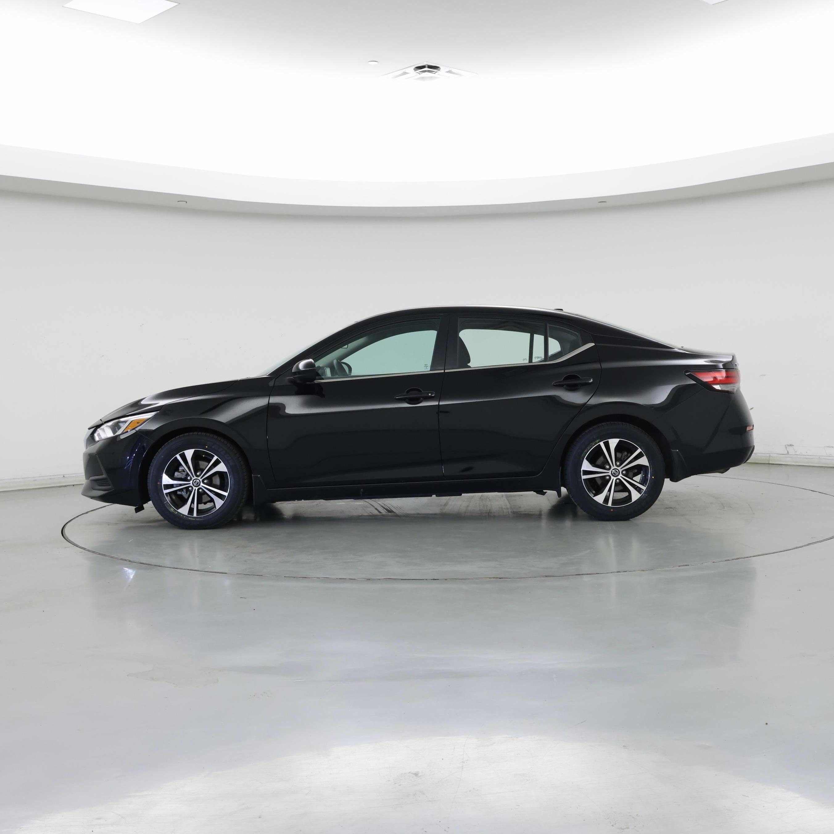 Thumbnail: 2023 Nissan Sentra - 3
