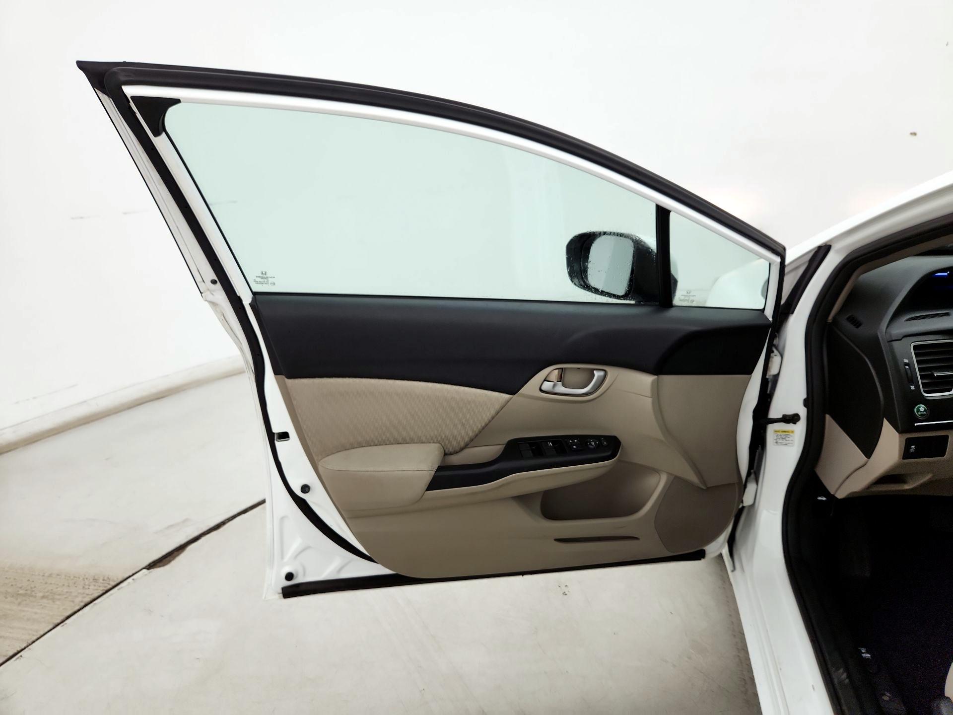 Thumbnail: 2015 Honda Civic - 12