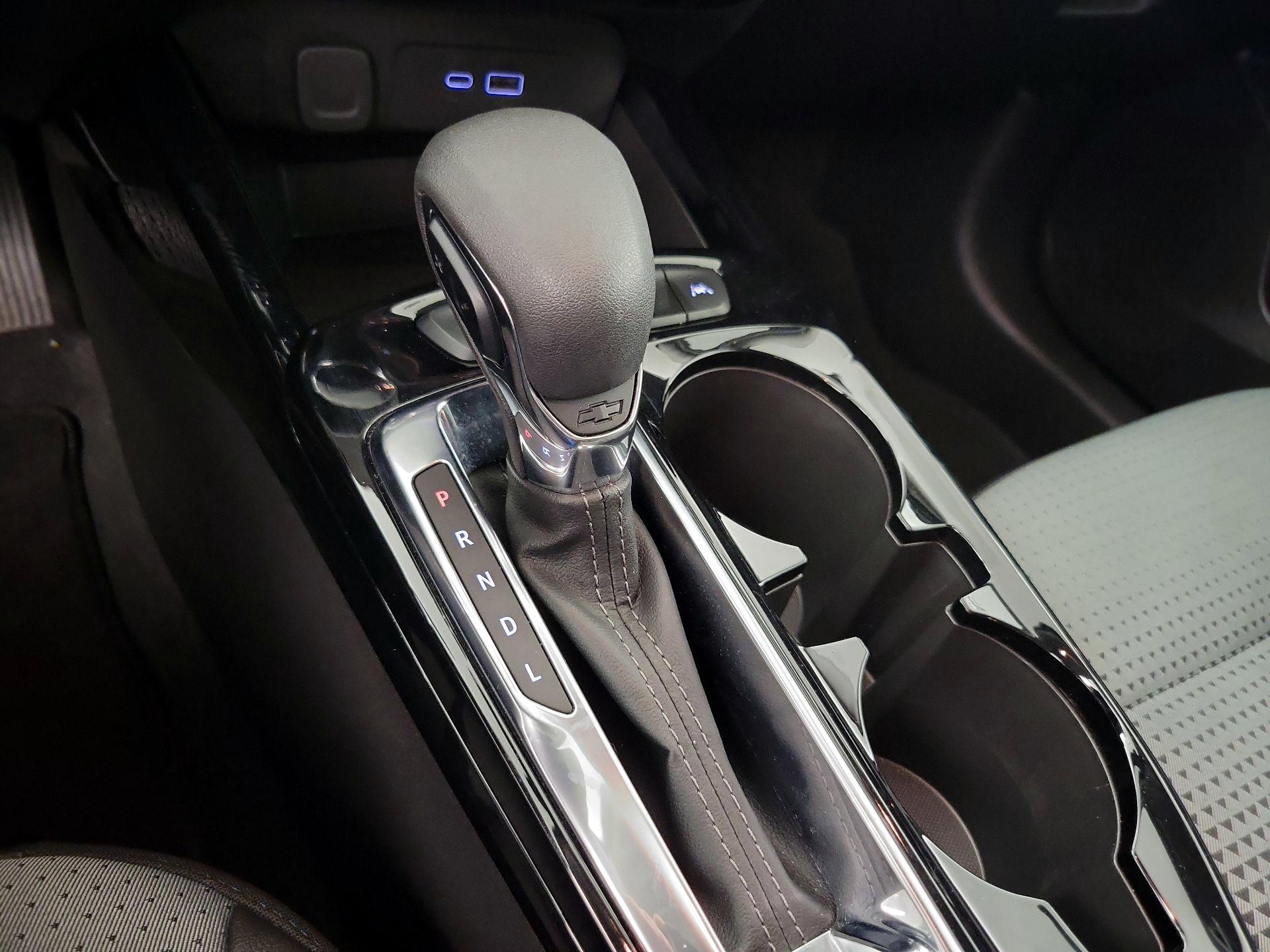 Thumbnail: 2025 Chevrolet Trax - 17