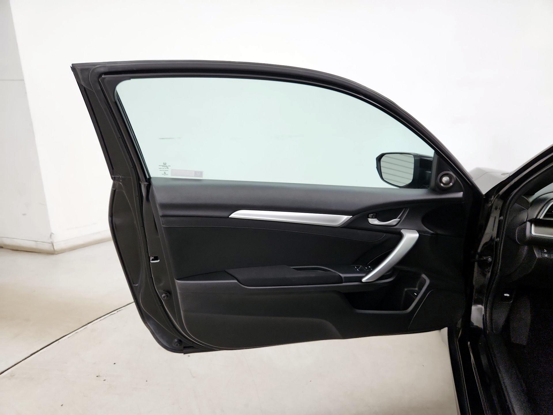 Thumbnail: 2019 Honda Civic - 12