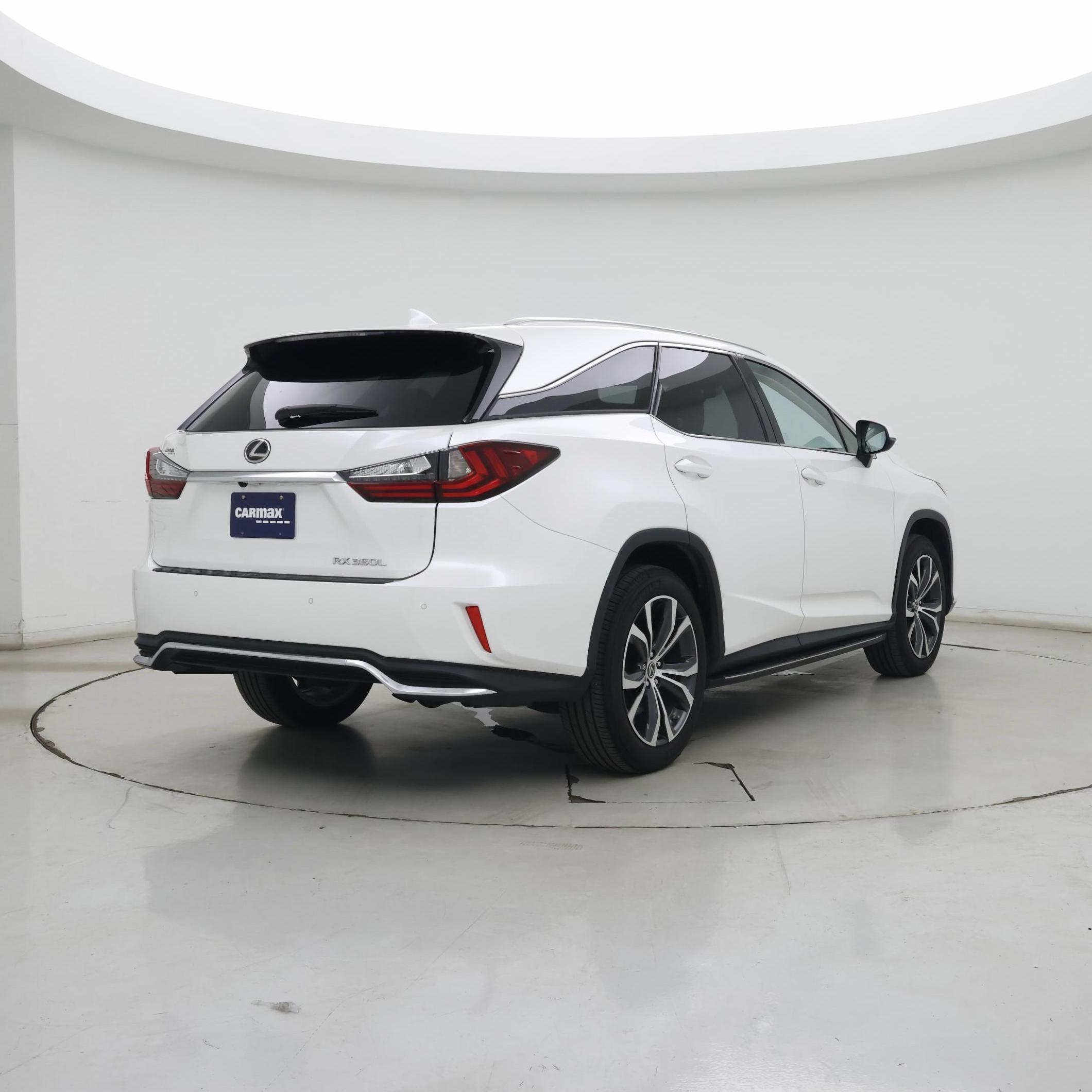 Thumbnail: 2018 Lexus RX - 8