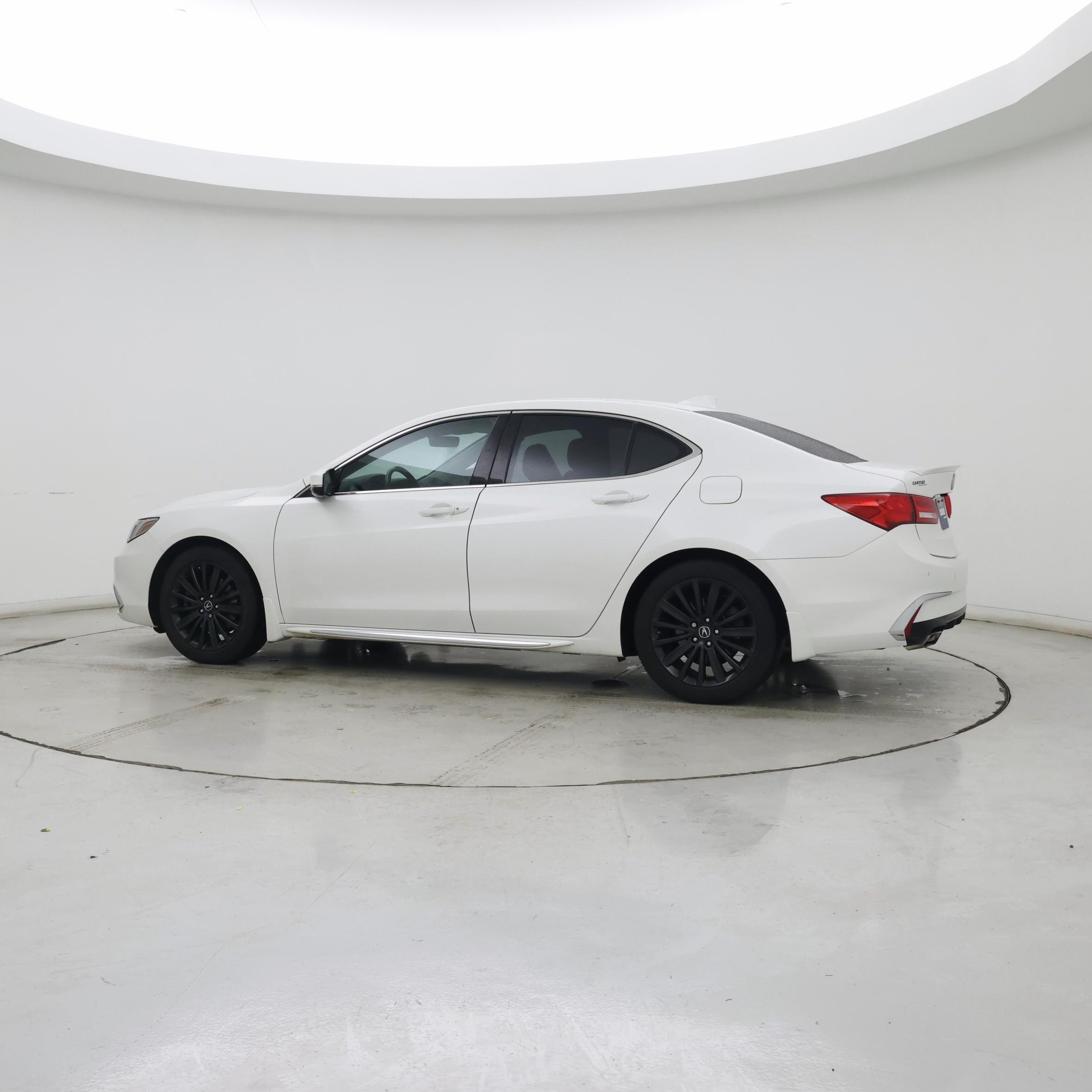 Thumbnail: 2018 Acura TLX - 3