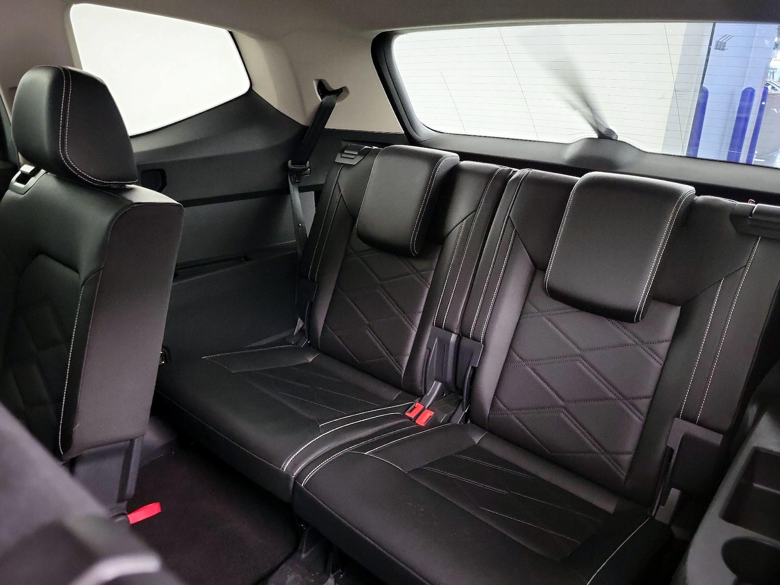 2025 Volkswagen Atlas SE w/Tech - Photo 21
