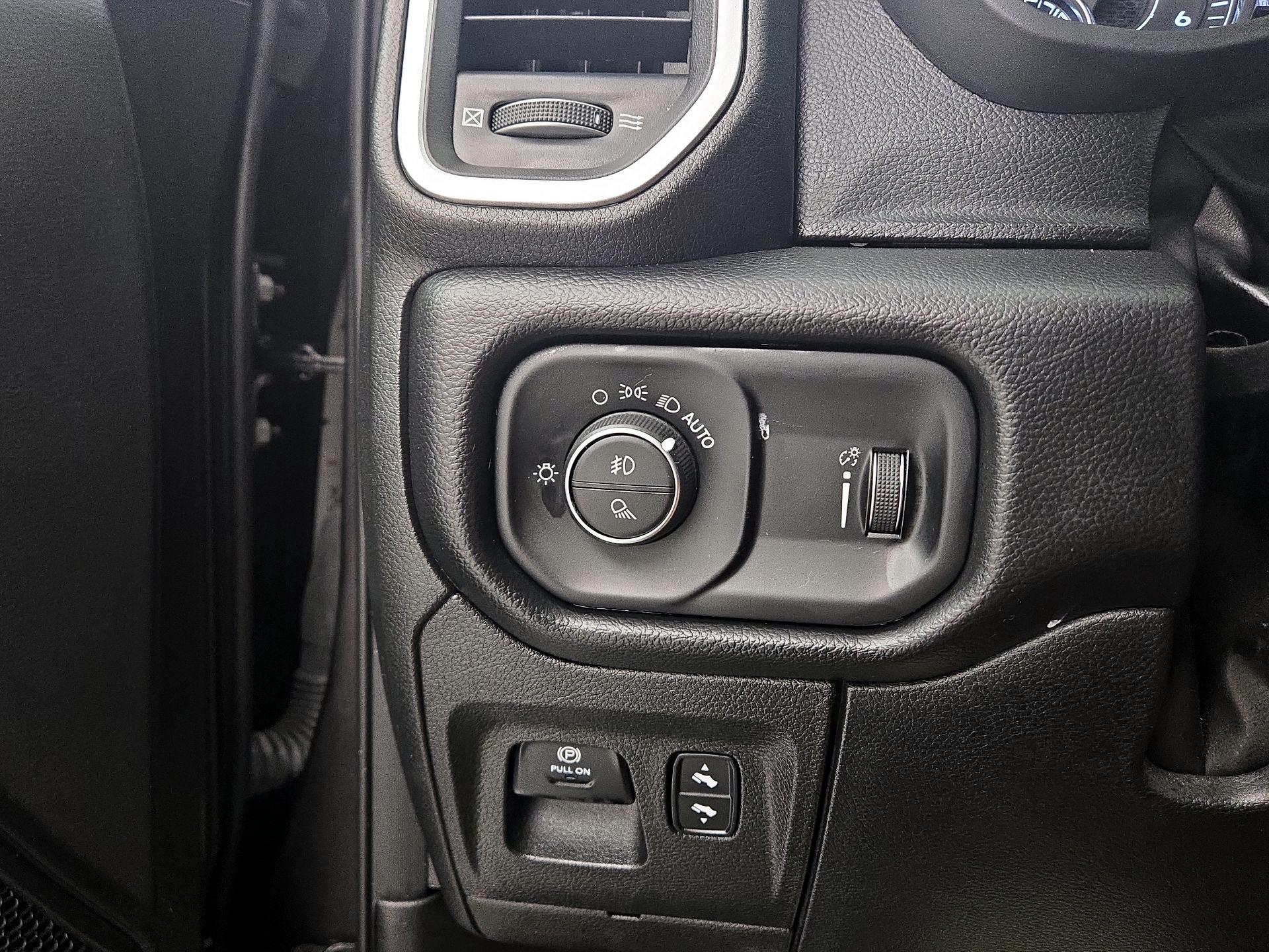 Thumbnail: 2022 RAM 1500 - 13
