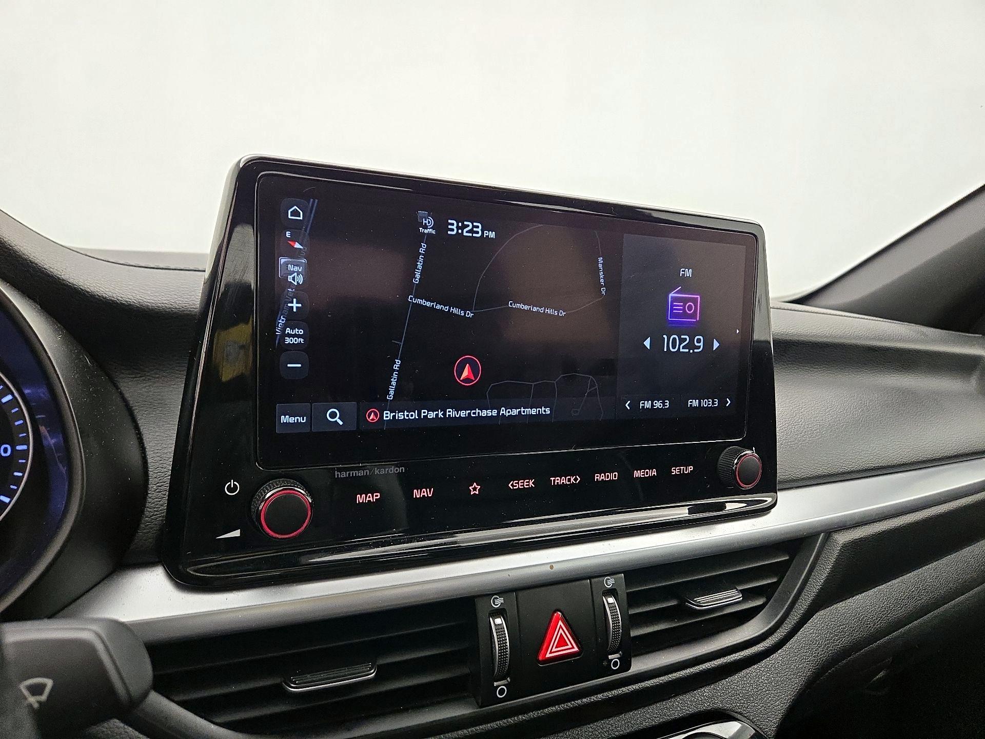 Thumbnail: 2022 Kia Forte - 14