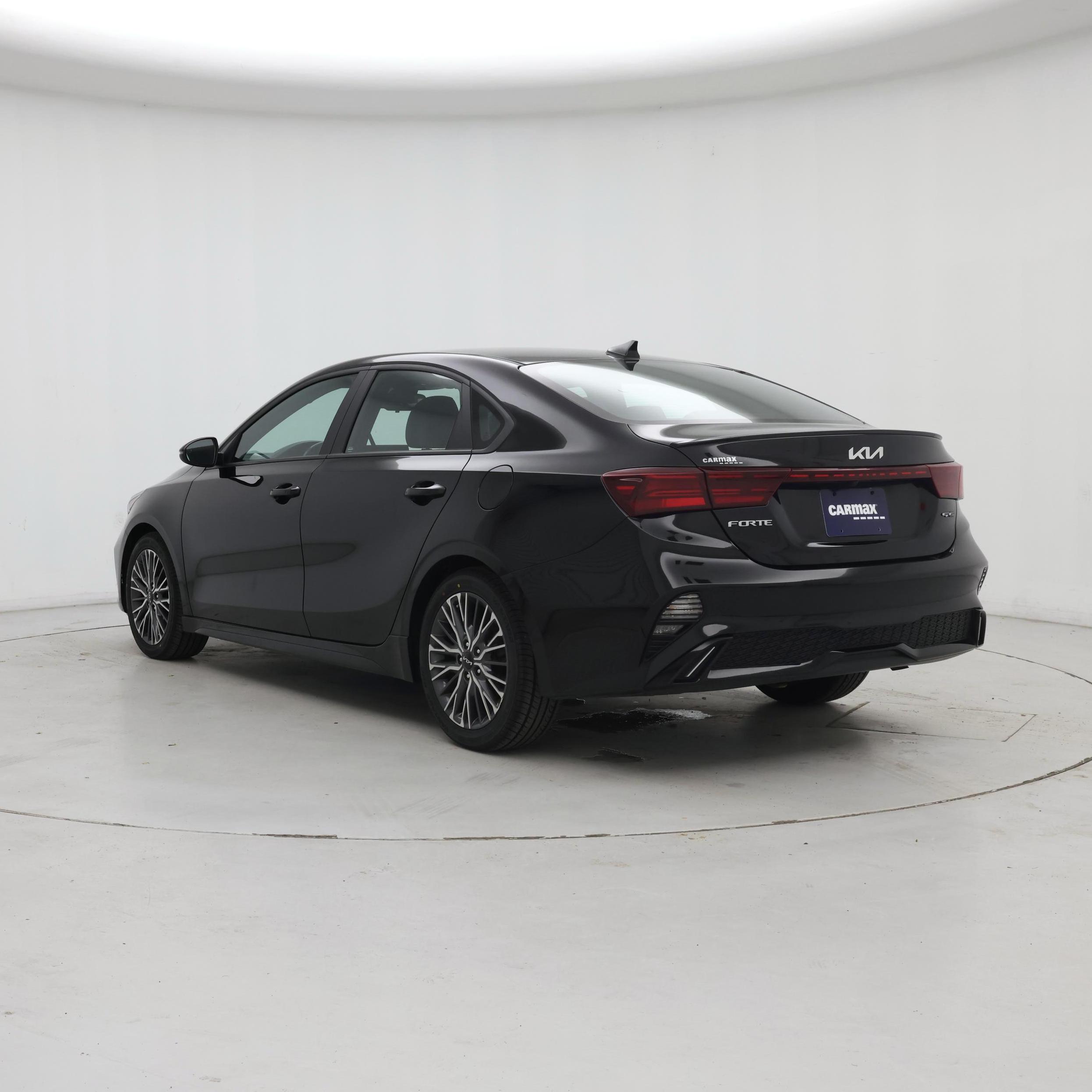 Thumbnail: 2022 Kia Forte - 2