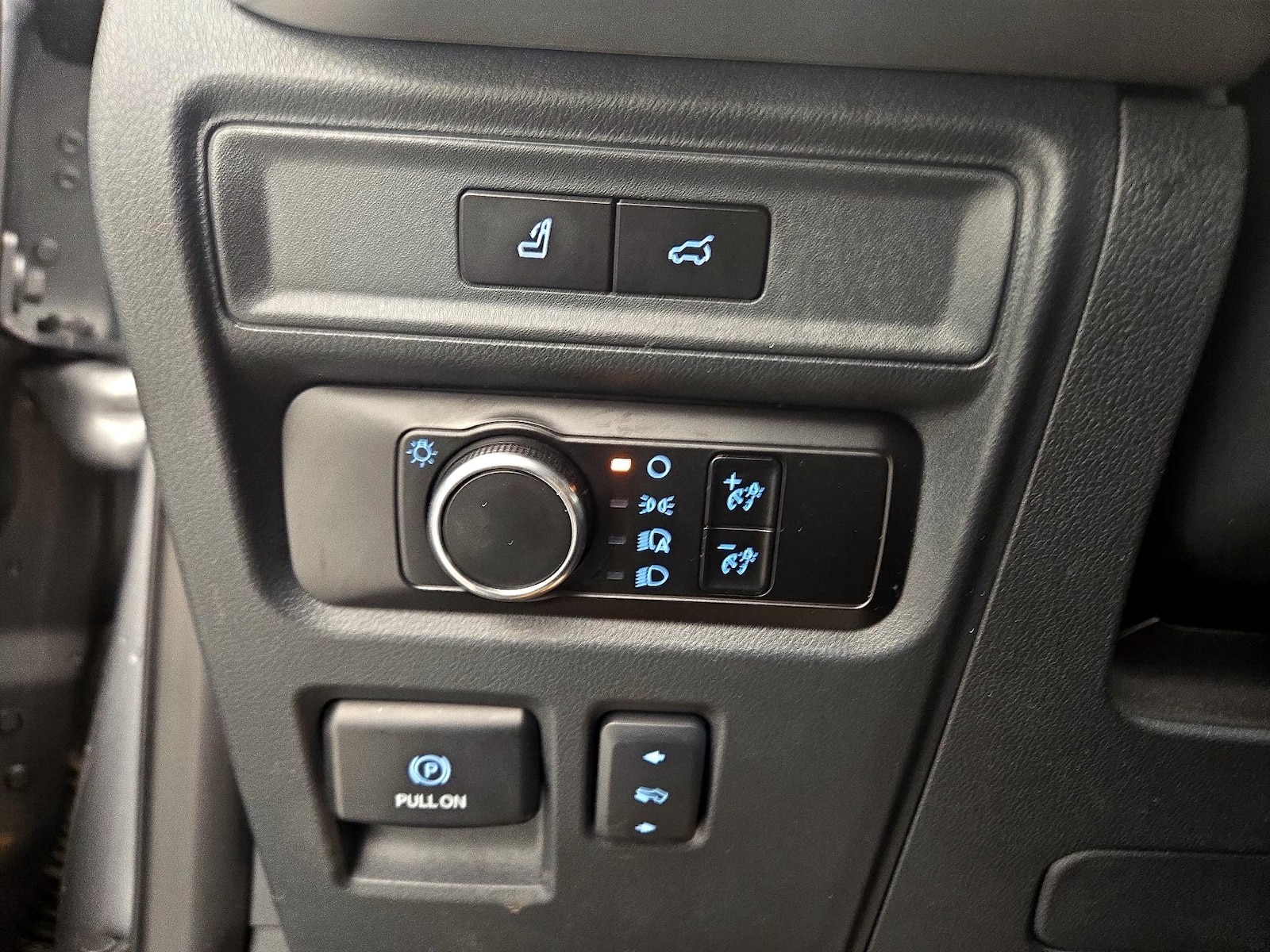 2024 Ford Expedition XLT - Photo 14