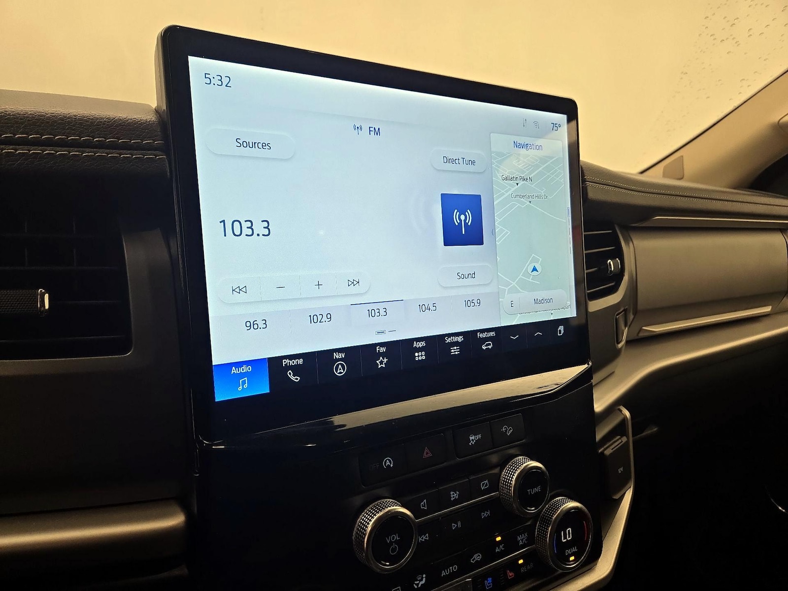 2024 Ford Expedition XLT - Photo 17