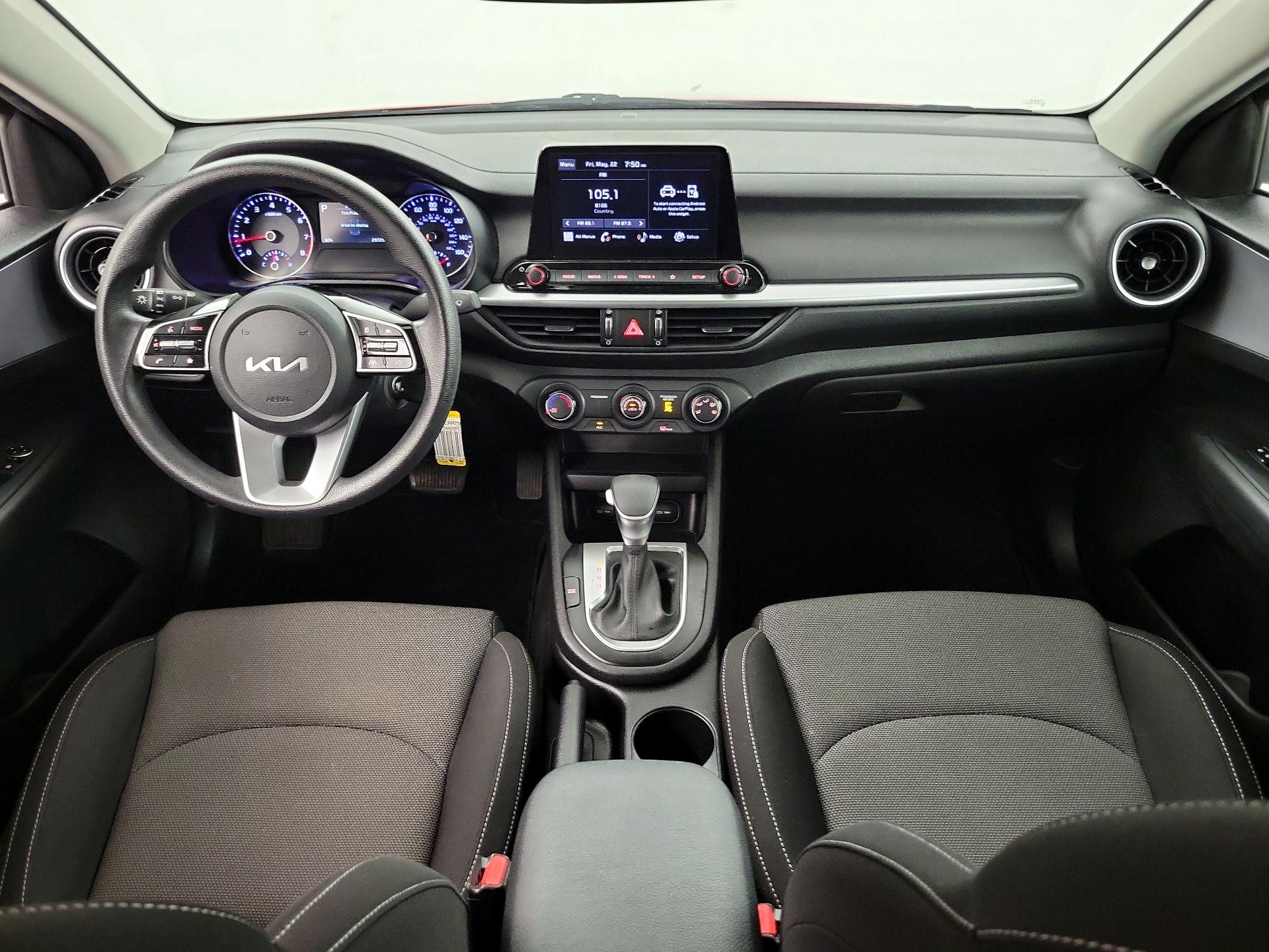 Thumbnail: 2023 Kia Forte - 9