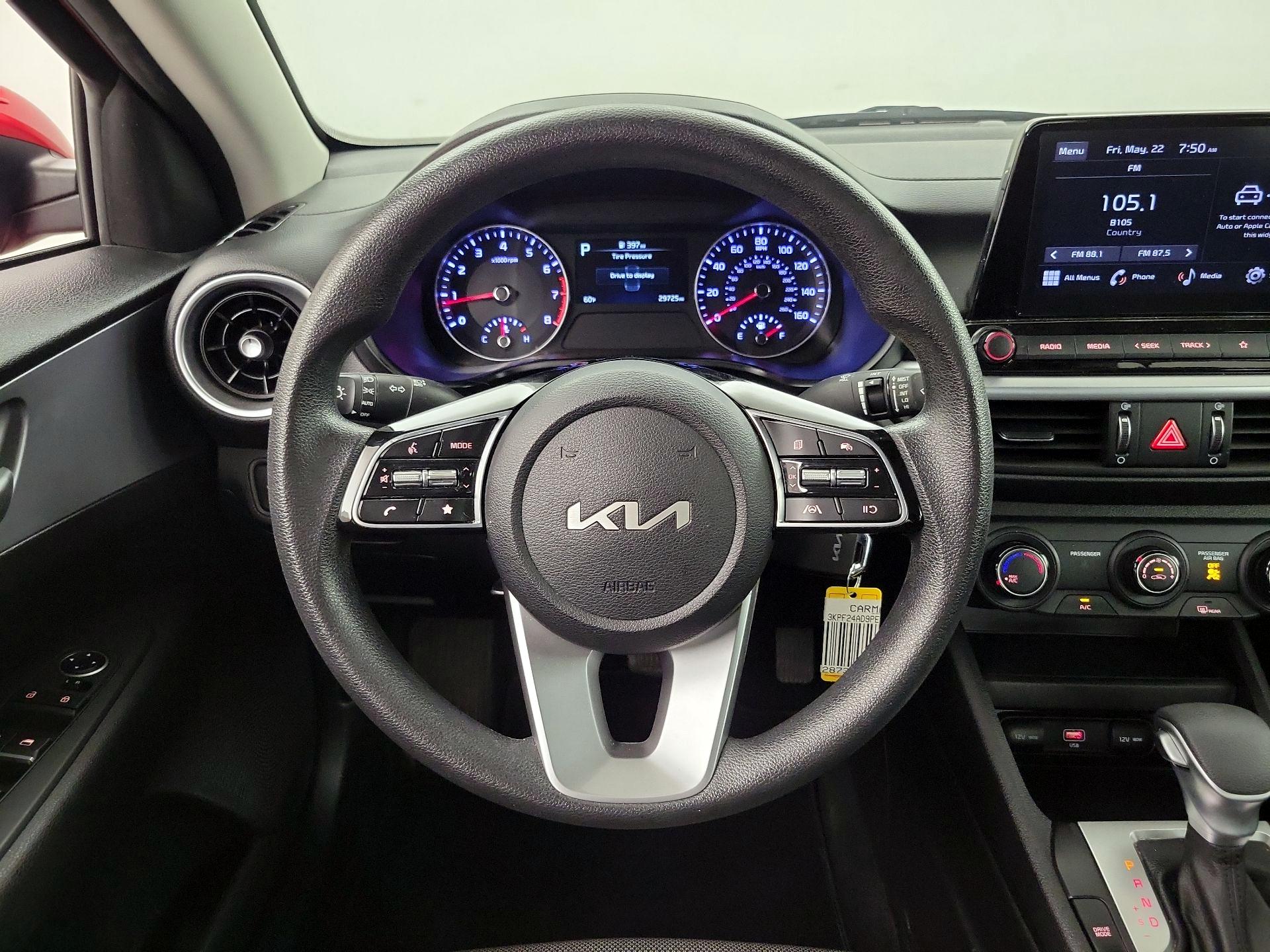 Thumbnail: 2023 Kia Forte - 10