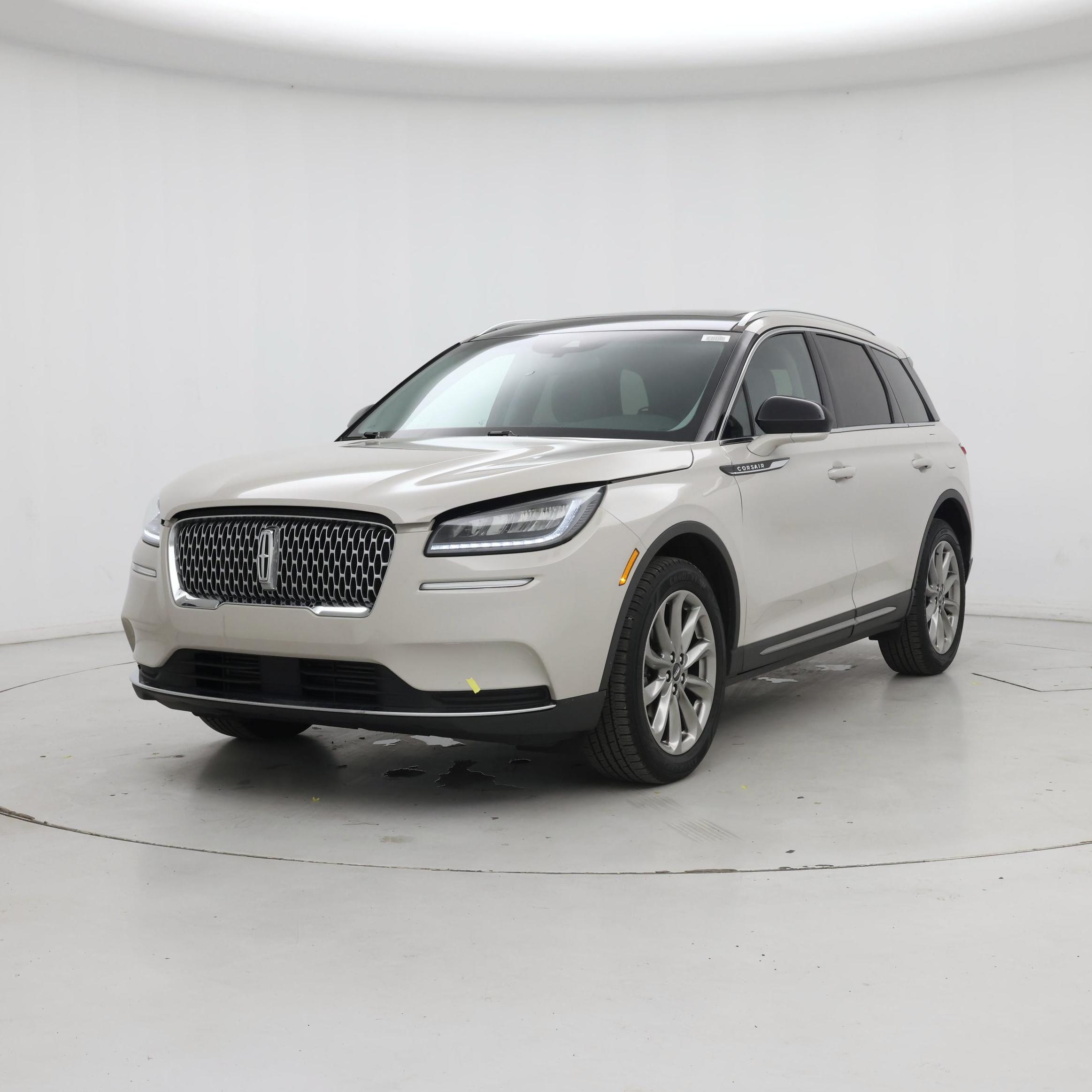 Thumbnail: 2020 Lincoln Corsair - 4