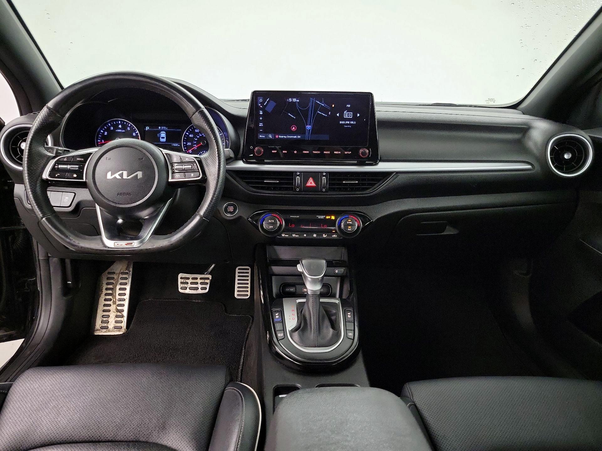 Thumbnail: 2023 Kia Forte - 9