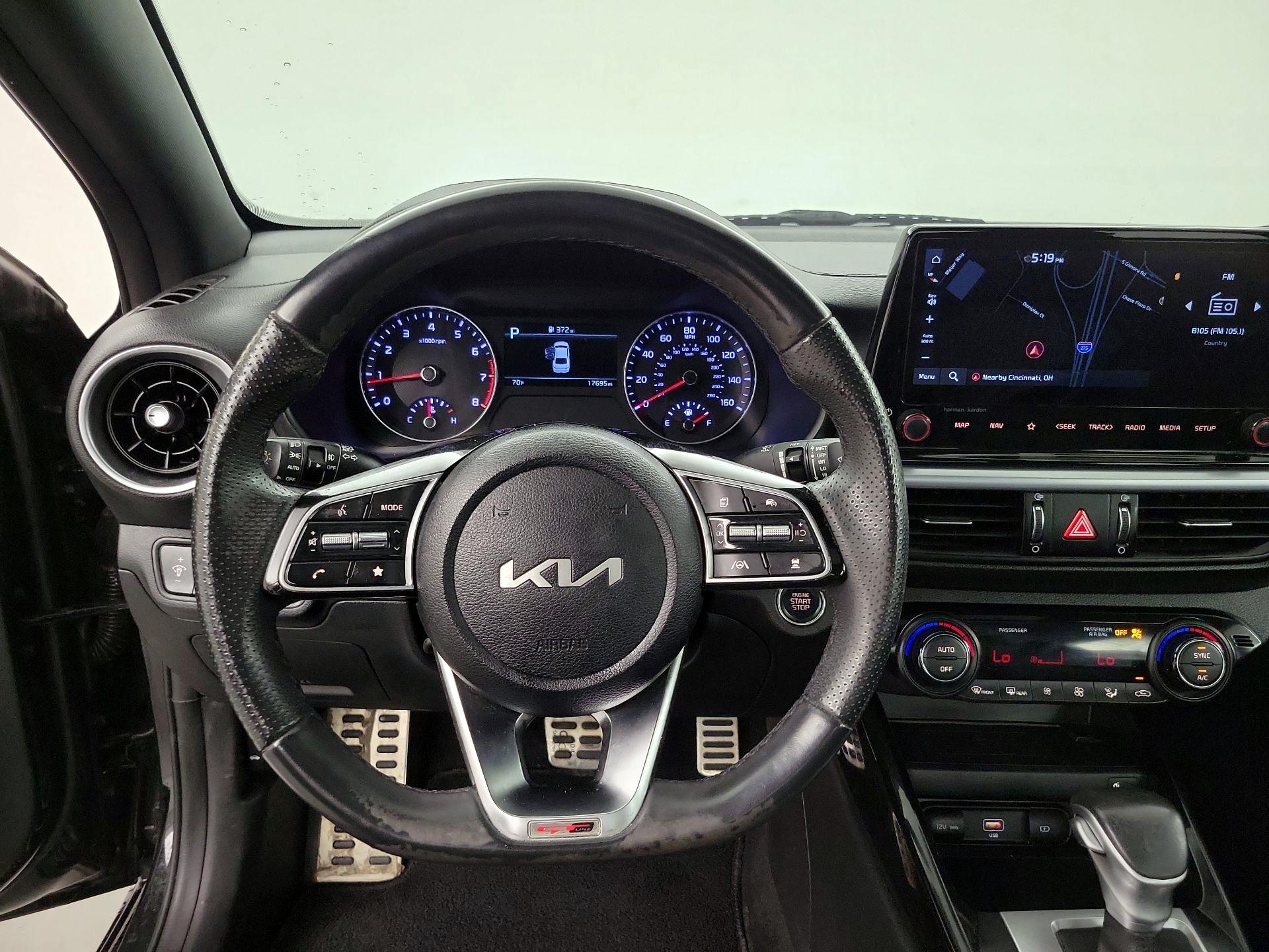 Thumbnail: 2023 Kia Forte - 10